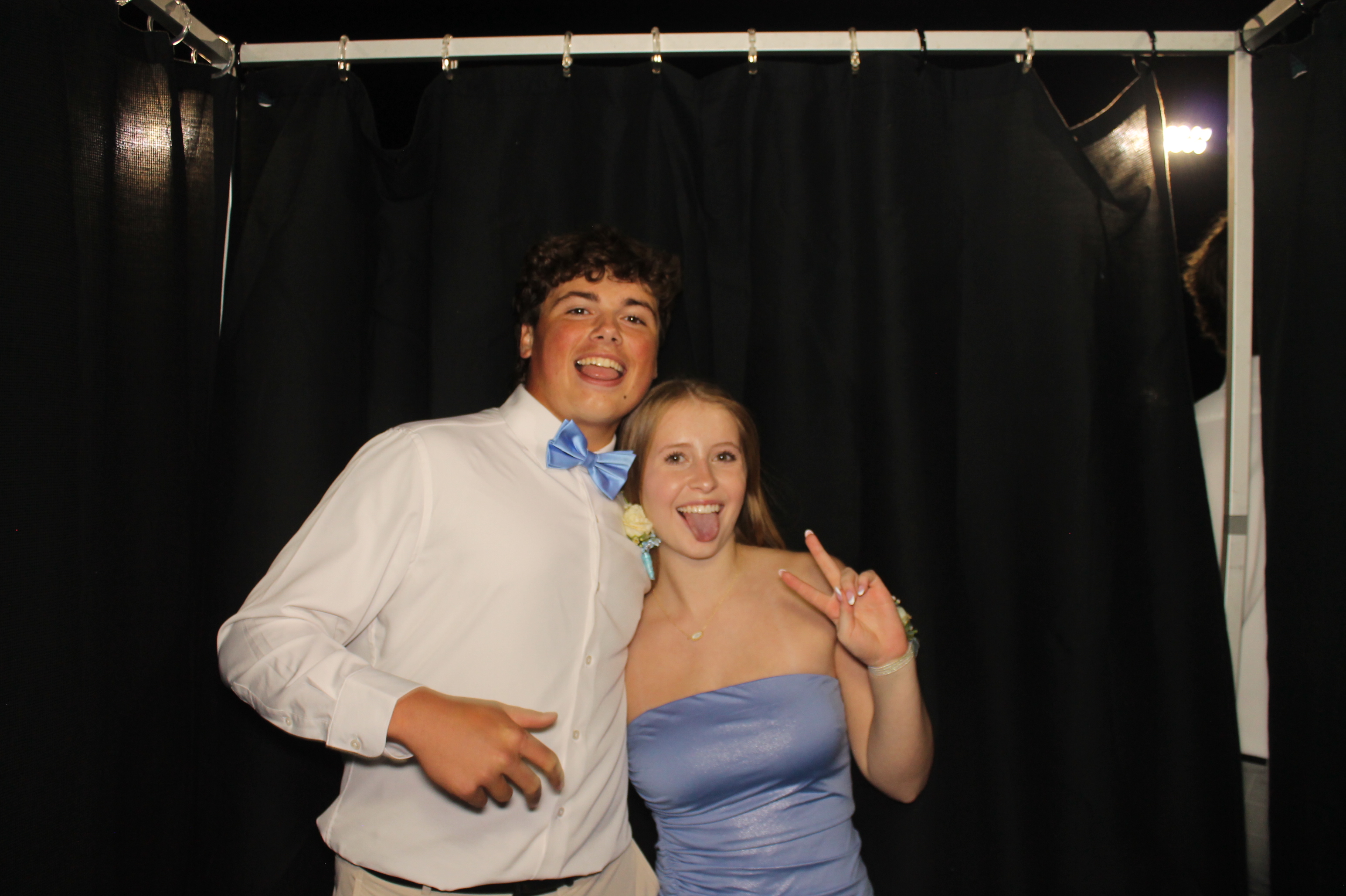 LHS Homecoming | View more photos from the event at gallery.photoboothcincy.com/u/PhotoBoothCincy/LHS-Homecoming