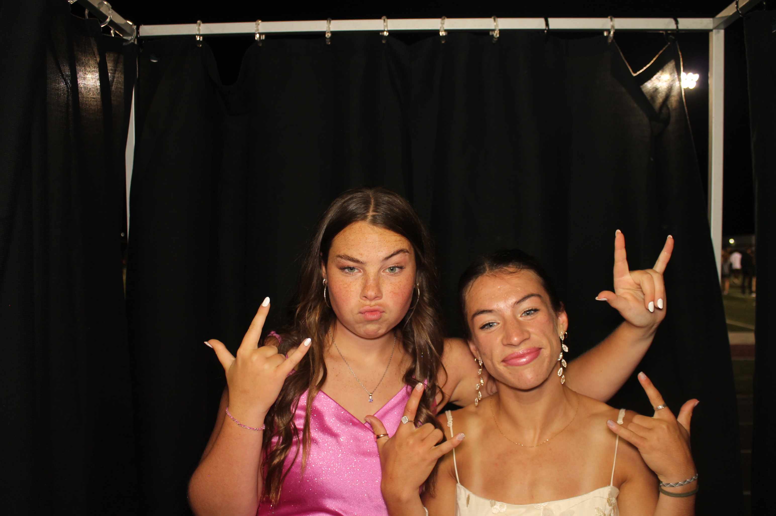 LHS Homecoming | View more photos from the event at gallery.photoboothcincy.com/u/PhotoBoothCincy/LHS-Homecoming