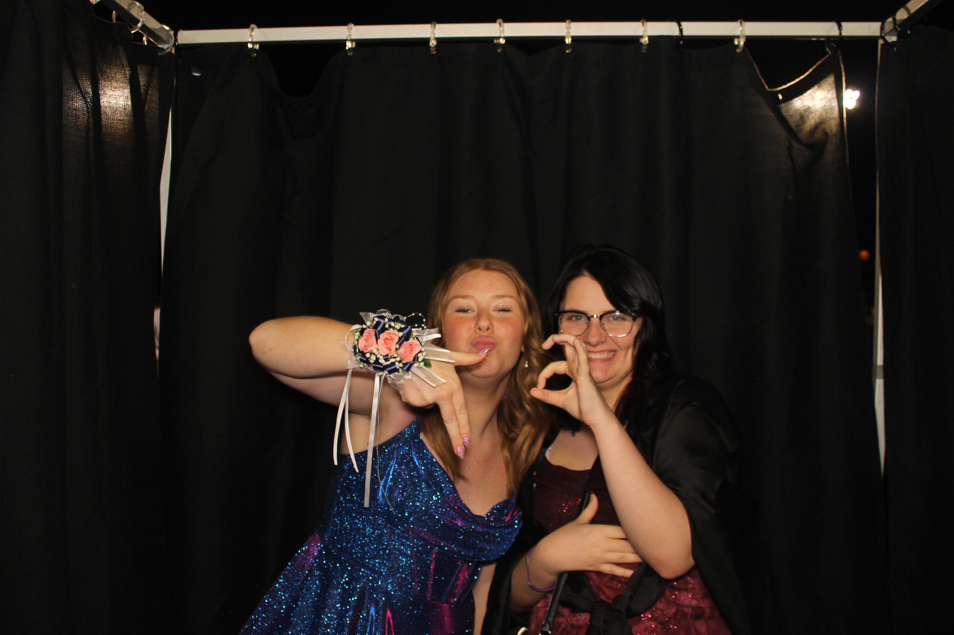 LHS Homecoming | View more photos from the event at gallery.photoboothcincy.com/u/PhotoBoothCincy/LHS-Homecoming
