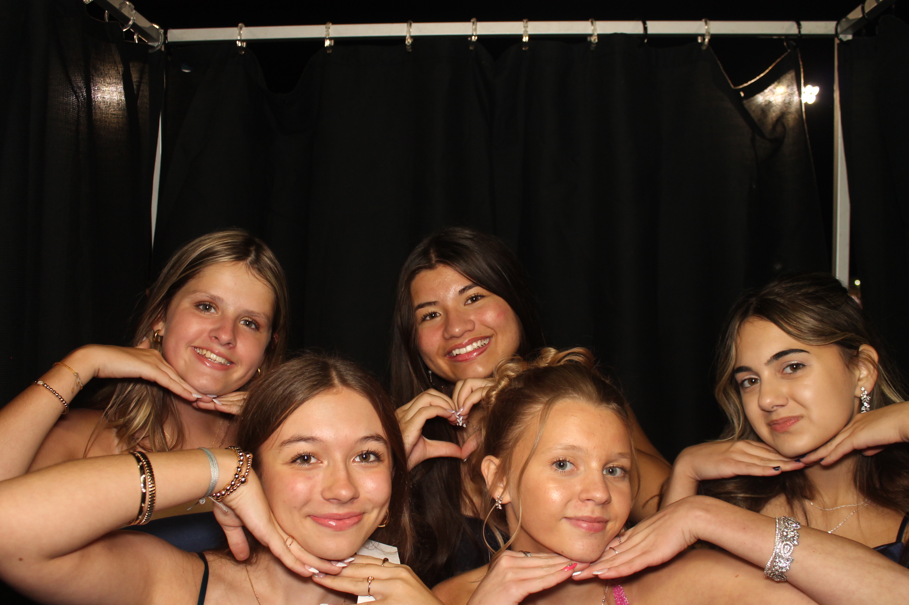 LHS Homecoming | View more photos from the event at gallery.photoboothcincy.com/u/PhotoBoothCincy/LHS-Homecoming