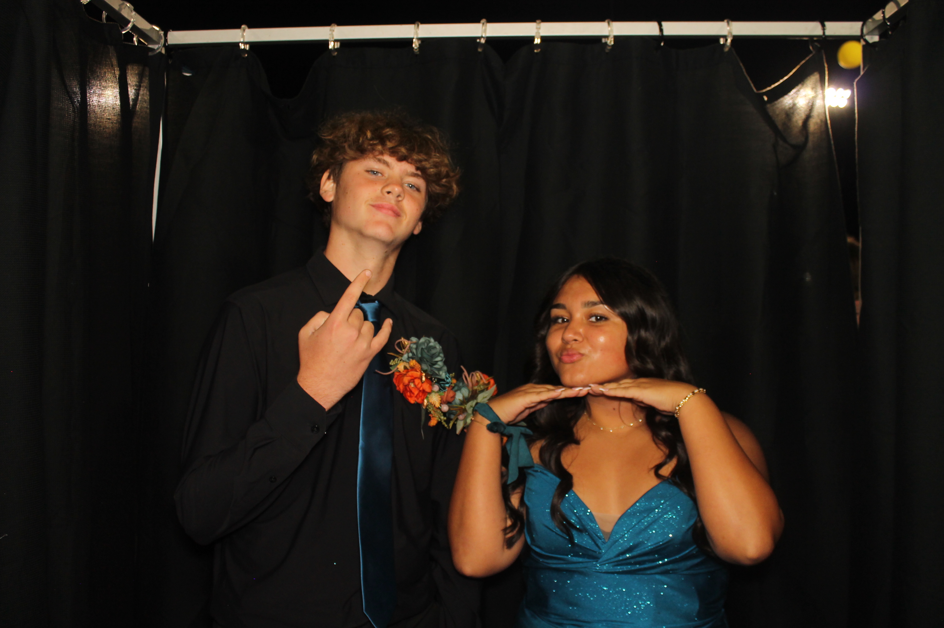 LHS Homecoming | View more photos from the event at gallery.photoboothcincy.com/u/PhotoBoothCincy/LHS-Homecoming