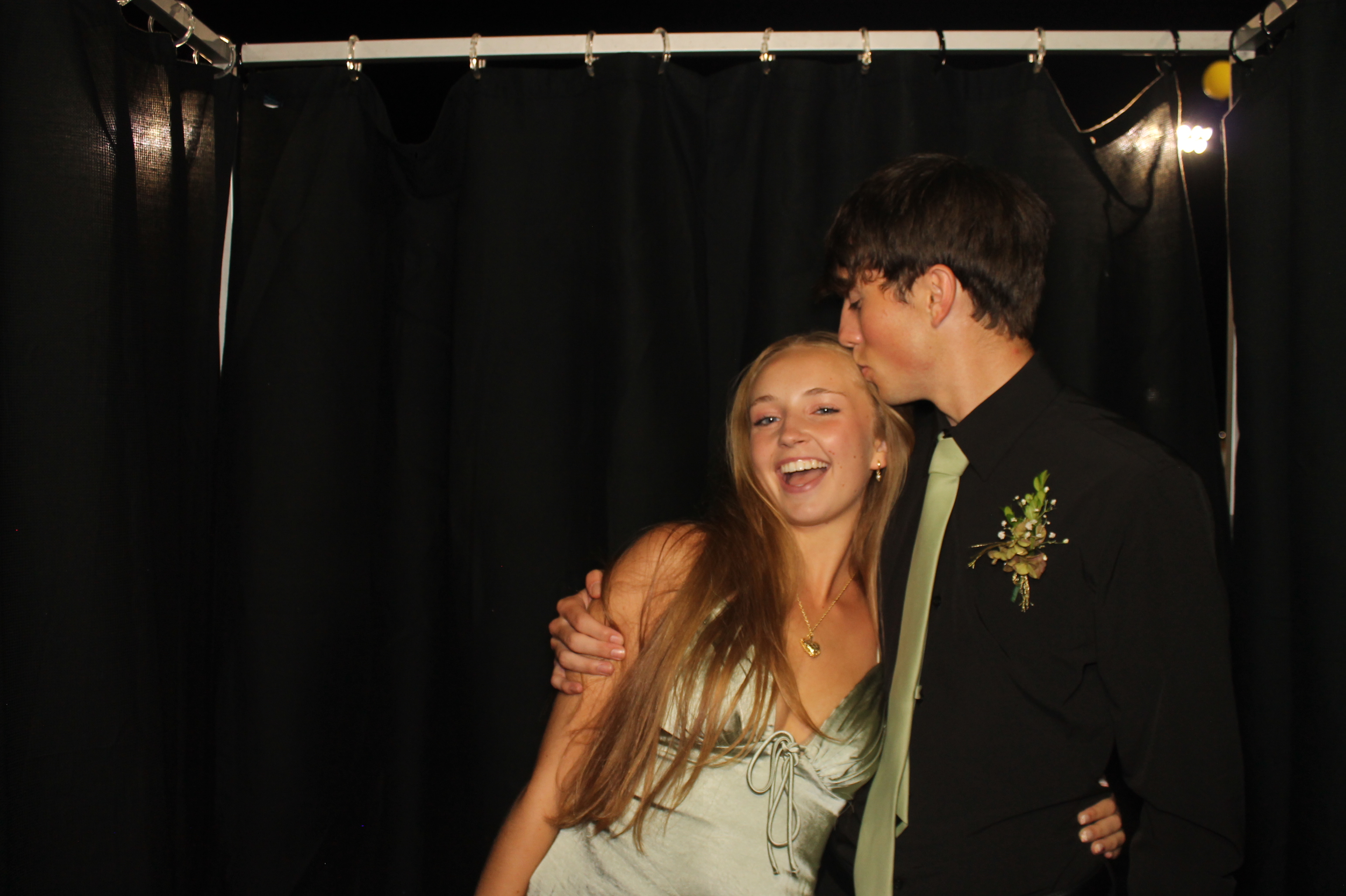 LHS Homecoming | View more photos from the event at gallery.photoboothcincy.com/u/PhotoBoothCincy/LHS-Homecoming