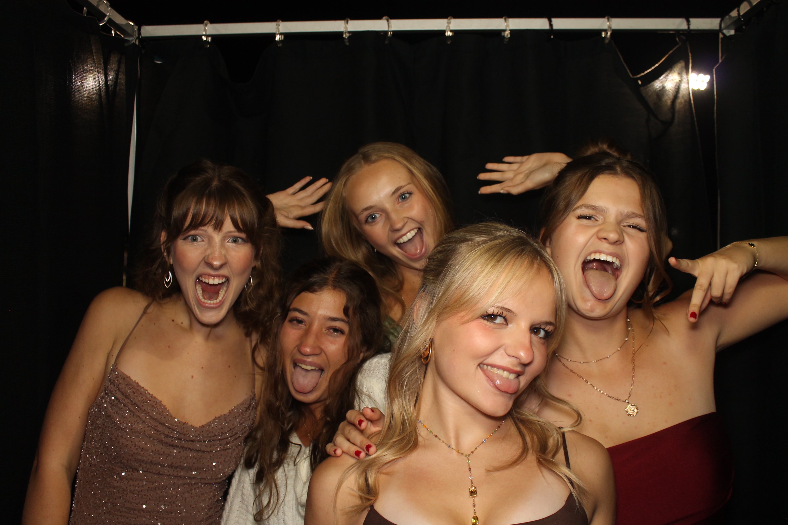 LHS Homecoming | View more photos from the event at gallery.photoboothcincy.com/u/PhotoBoothCincy/LHS-Homecoming