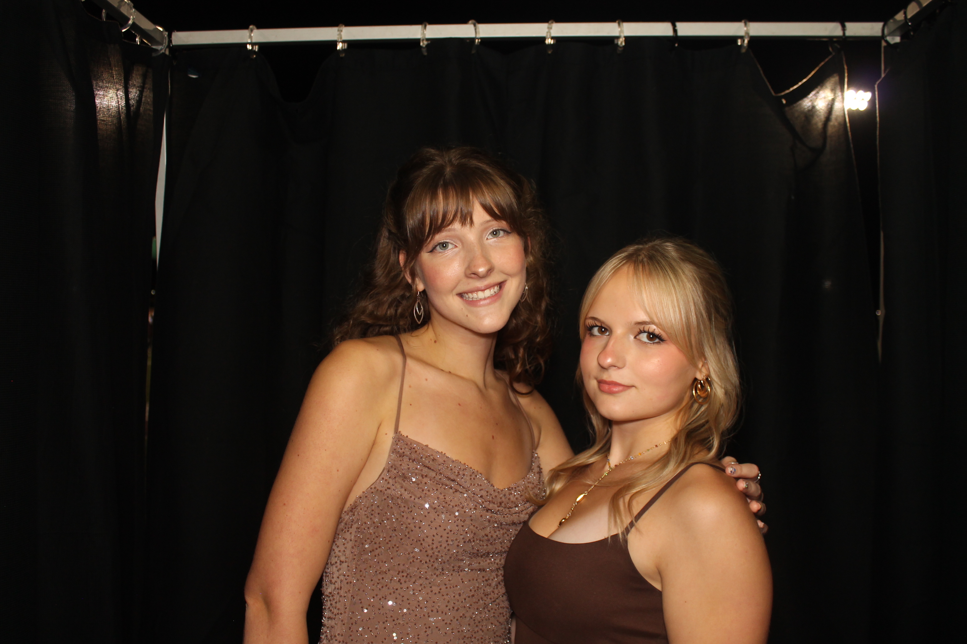 LHS Homecoming | View more photos from the event at gallery.photoboothcincy.com/u/PhotoBoothCincy/LHS-Homecoming