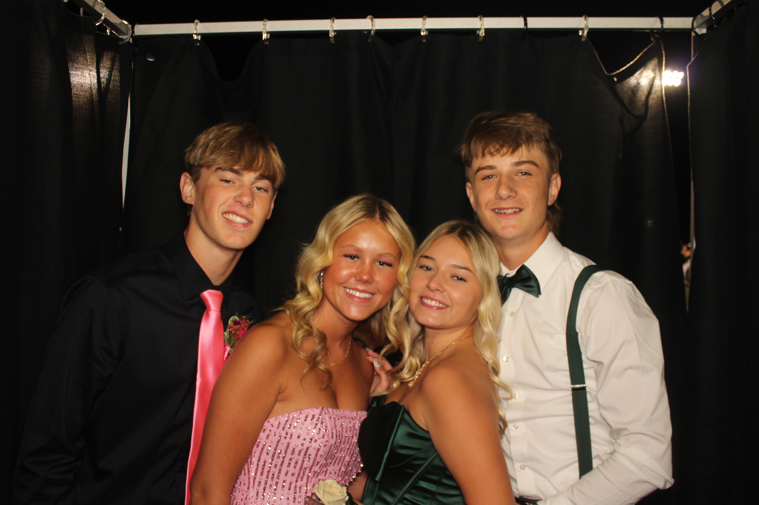 LHS Homecoming | View more photos from the event at gallery.photoboothcincy.com/u/PhotoBoothCincy/LHS-Homecoming