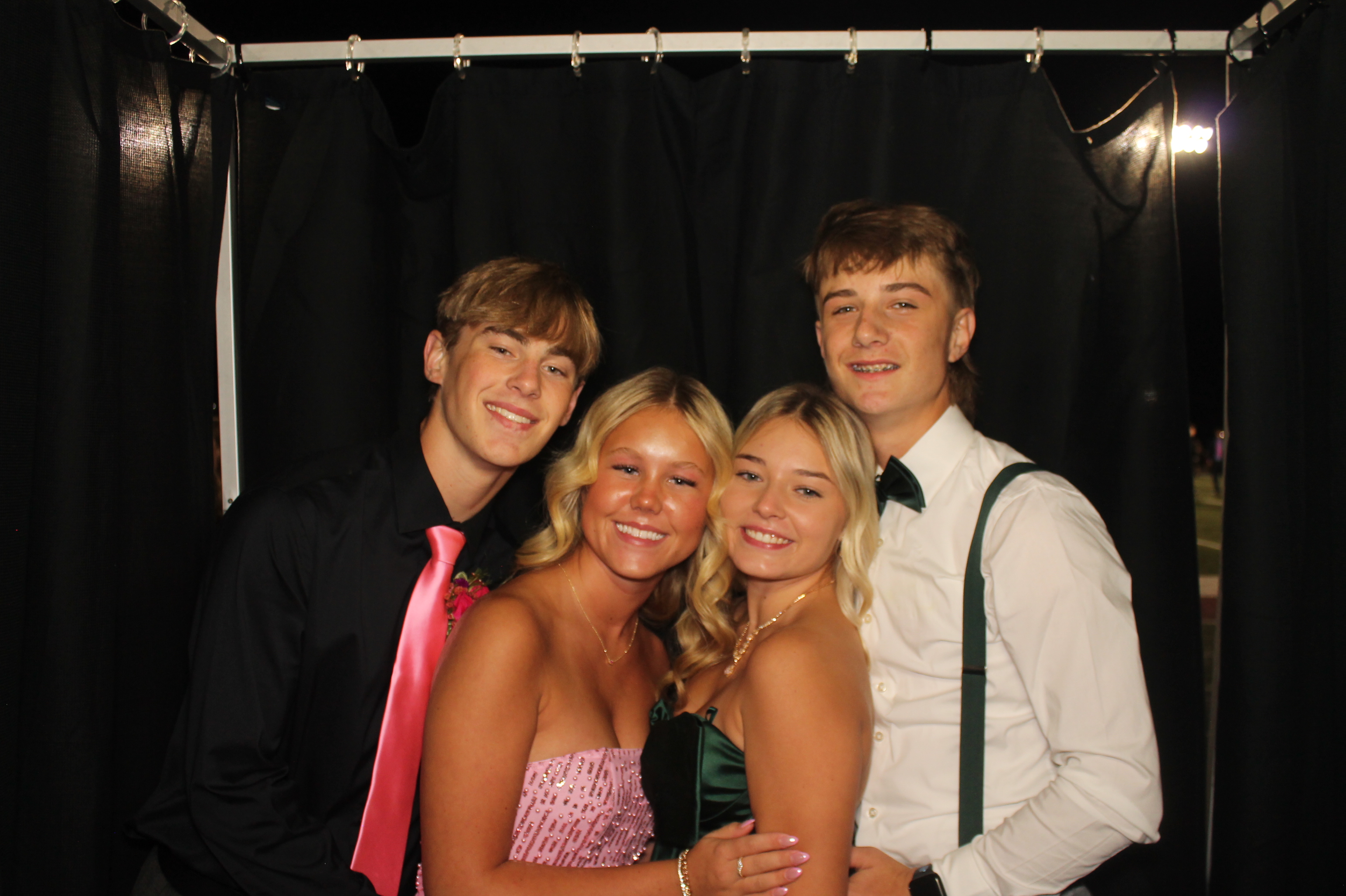 LHS Homecoming | View more photos from the event at gallery.photoboothcincy.com/u/PhotoBoothCincy/LHS-Homecoming