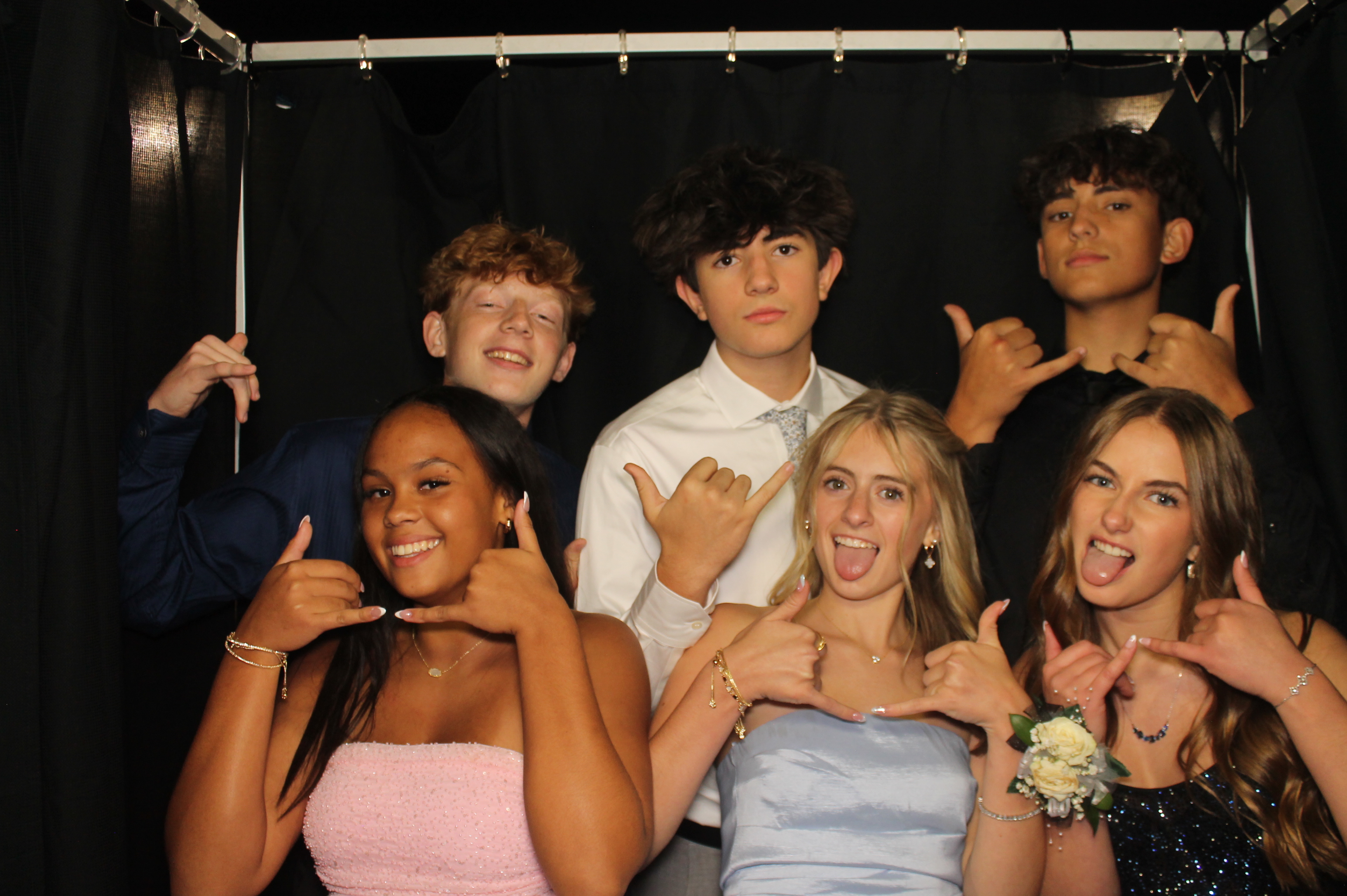 LHS Homecoming | View more photos from the event at gallery.photoboothcincy.com/u/PhotoBoothCincy/LHS-Homecoming
