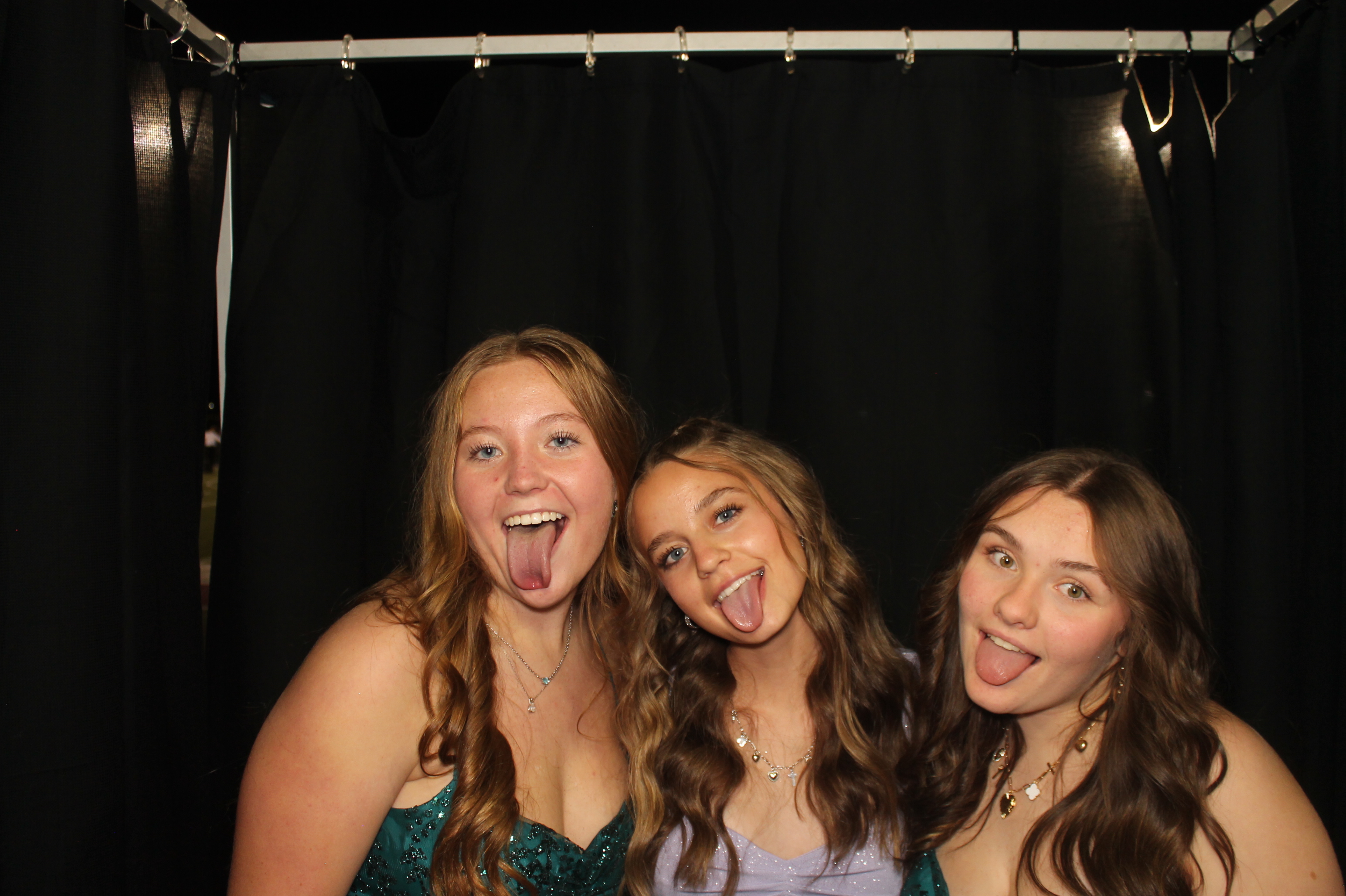 LHS Homecoming | View more photos from the event at gallery.photoboothcincy.com/u/PhotoBoothCincy/LHS-Homecoming
