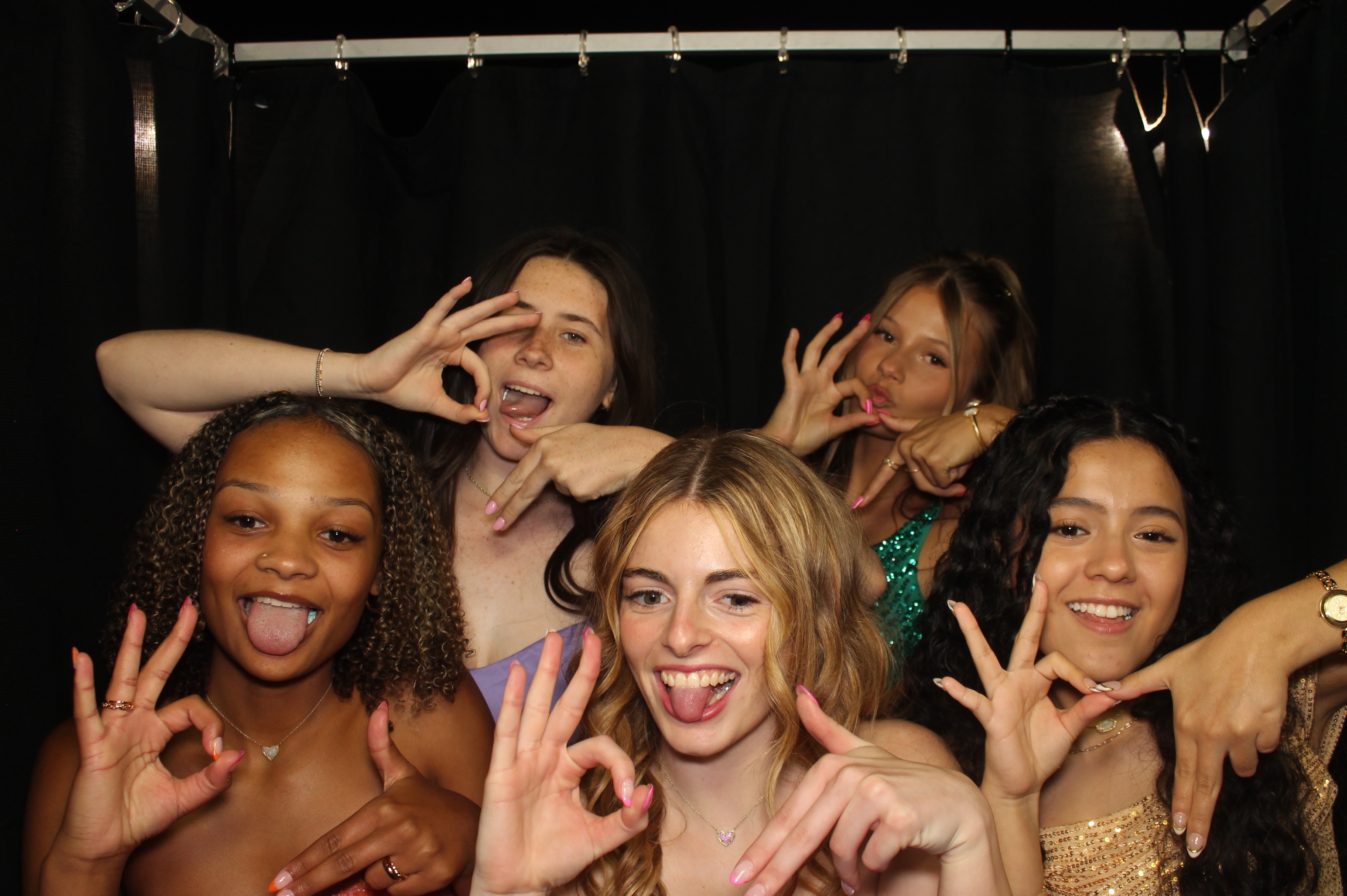 LHS Homecoming | View more photos from the event at gallery.photoboothcincy.com/u/PhotoBoothCincy/LHS-Homecoming