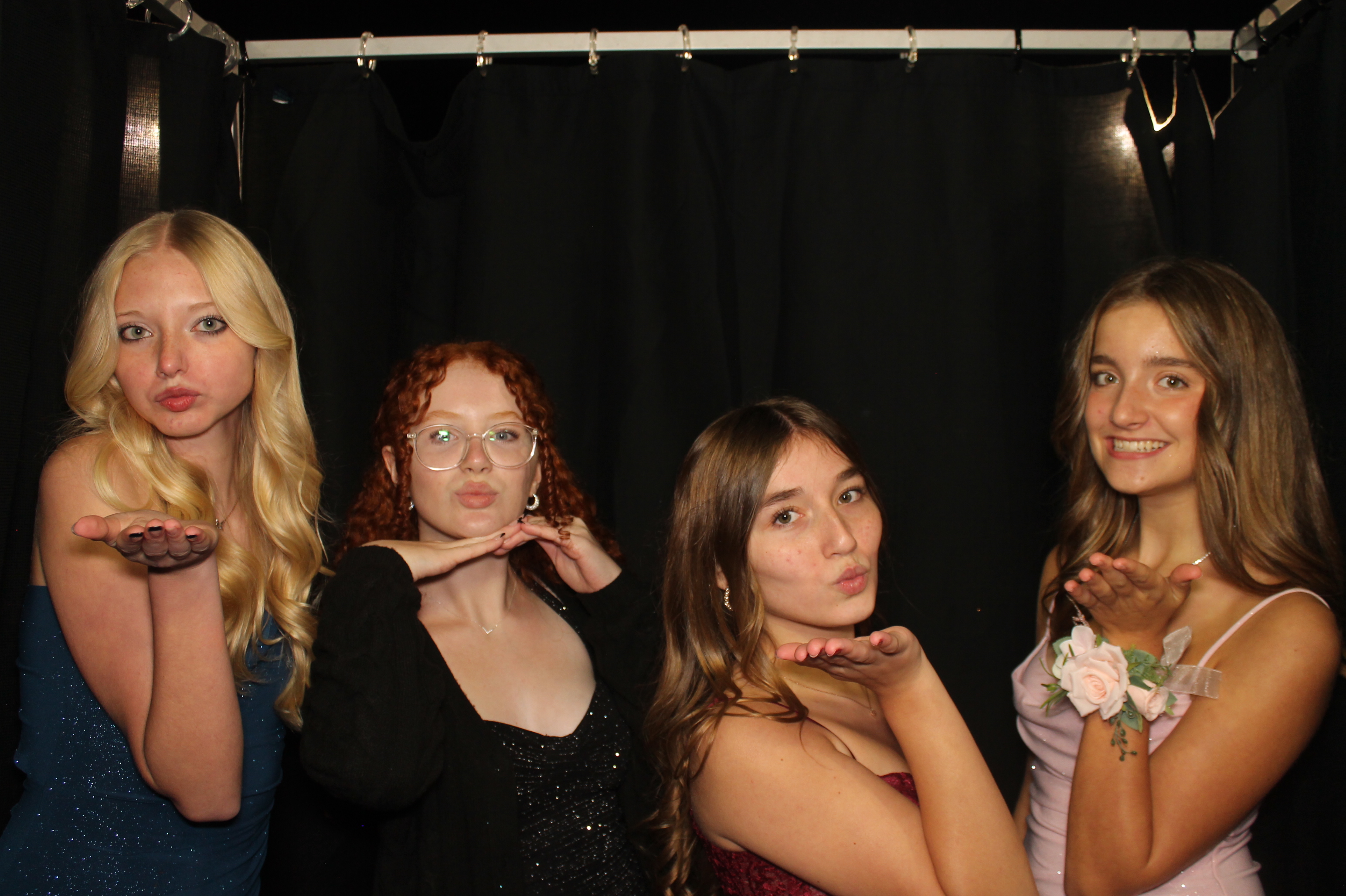 LHS Homecoming | View more photos from the event at gallery.photoboothcincy.com/u/PhotoBoothCincy/LHS-Homecoming
