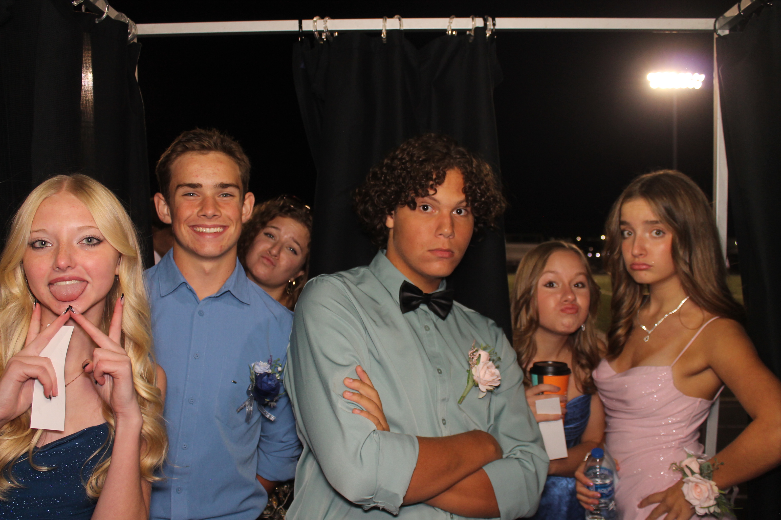 LHS Homecoming | View more photos from the event at gallery.photoboothcincy.com/u/PhotoBoothCincy/LHS-Homecoming