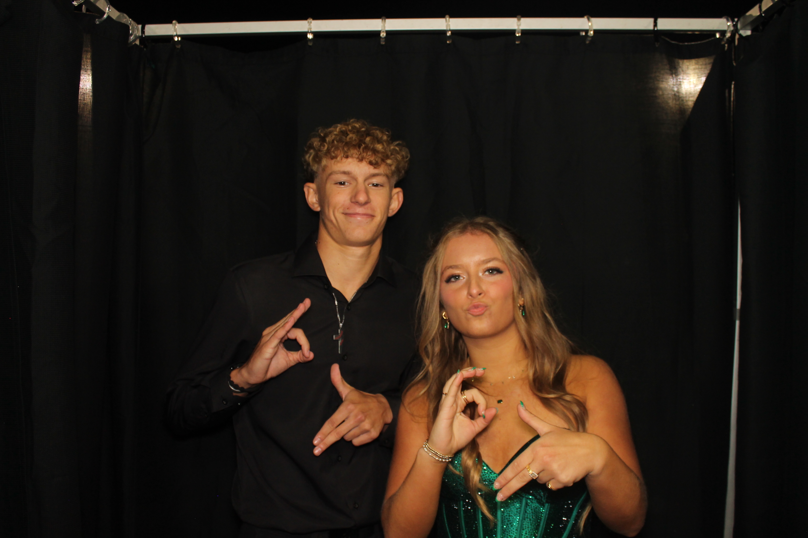LHS Homecoming | View more photos from the event at gallery.photoboothcincy.com/u/PhotoBoothCincy/LHS-Homecoming