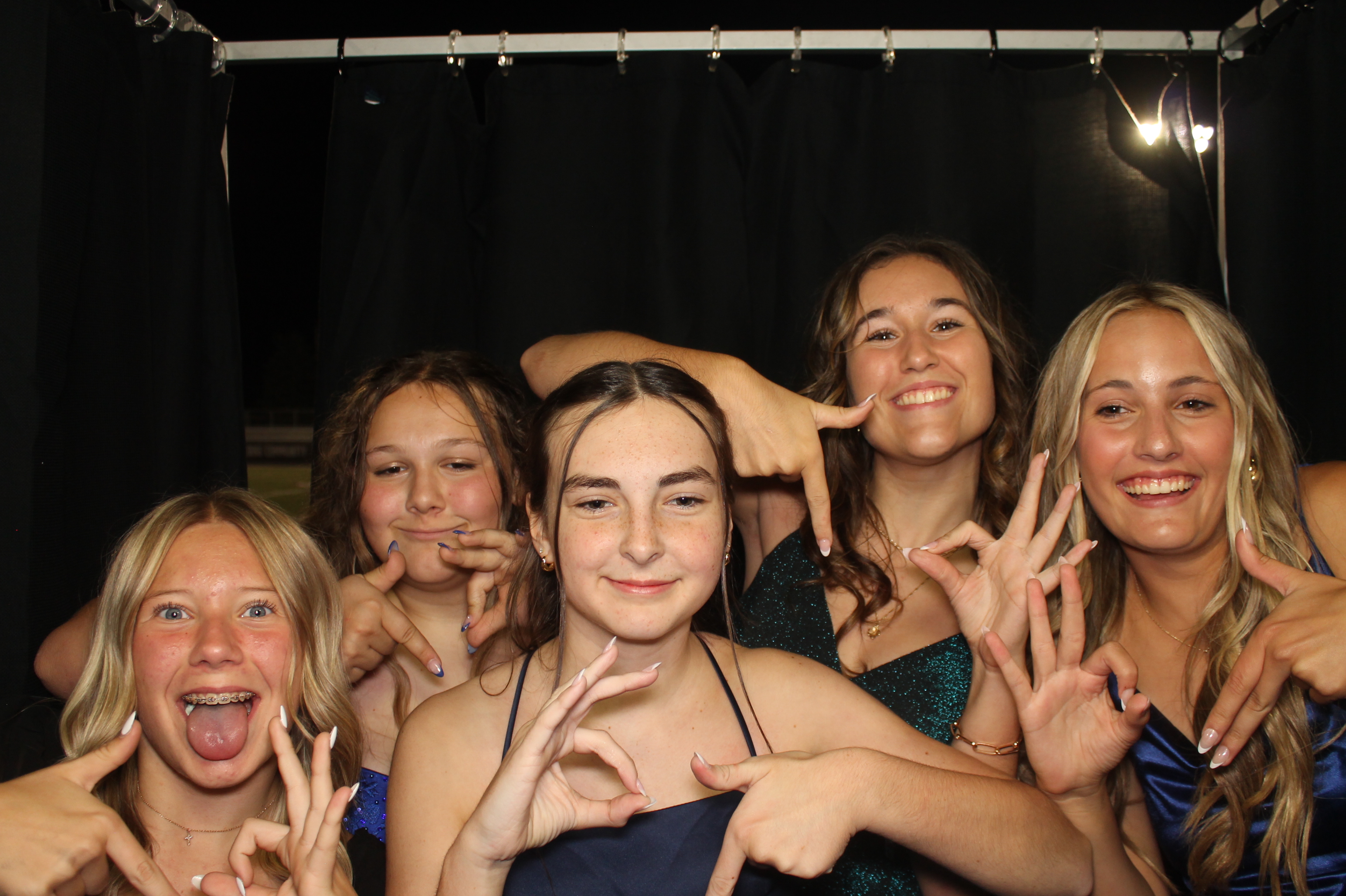 LHS Homecoming | View more photos from the event at gallery.photoboothcincy.com/u/PhotoBoothCincy/LHS-Homecoming