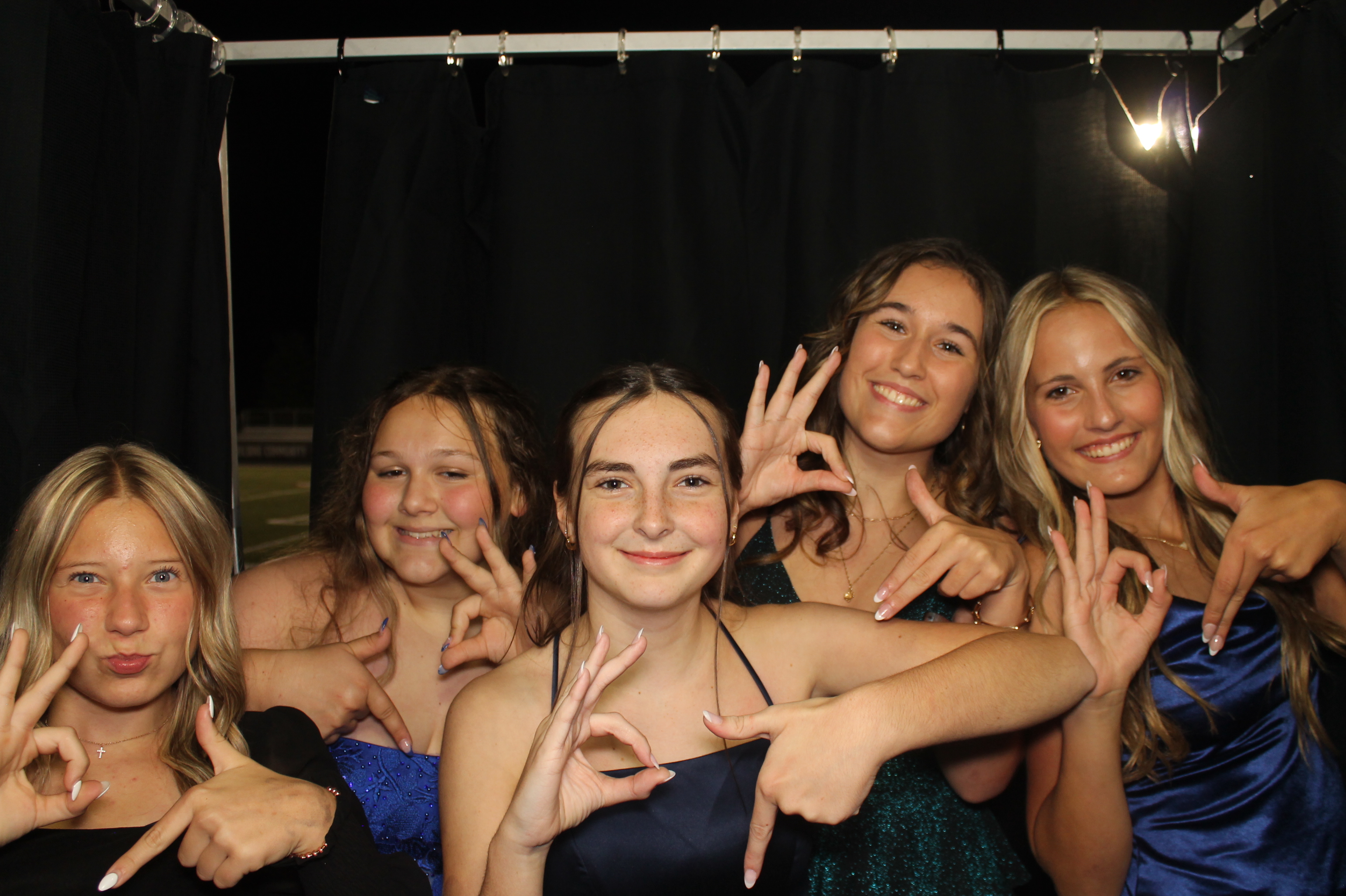 LHS Homecoming | View more photos from the event at gallery.photoboothcincy.com/u/PhotoBoothCincy/LHS-Homecoming
