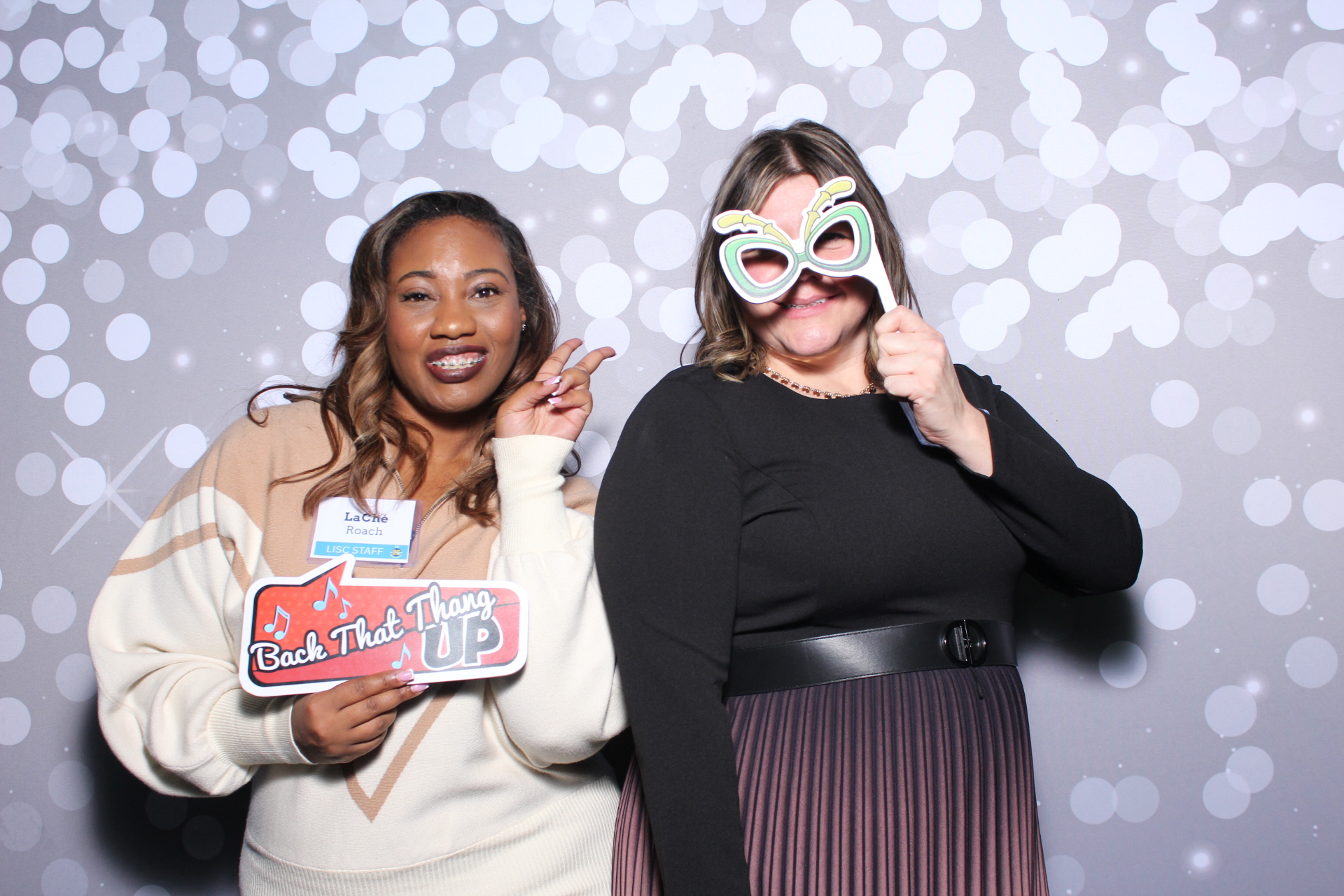 LISC Greater Cincinnati | View more photos from the event at gallery.photoboothcincy.com/u/PhotoBoothCincy/LISC-Greater-Cincinnati