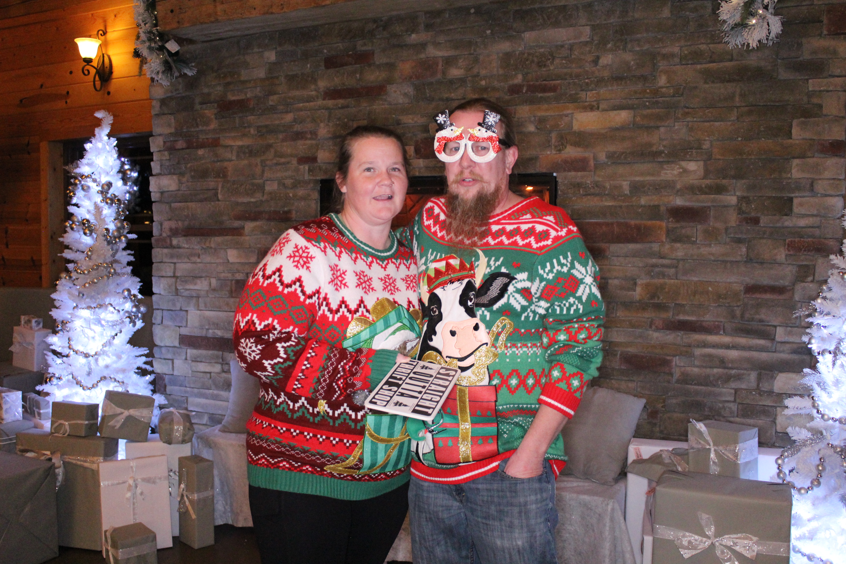 Lahlouh Holiday Party | View more photos from the event at gallery.photoboothcincy.com/u/PhotoBoothCincy/Lahlouh-Holiday-Party-0