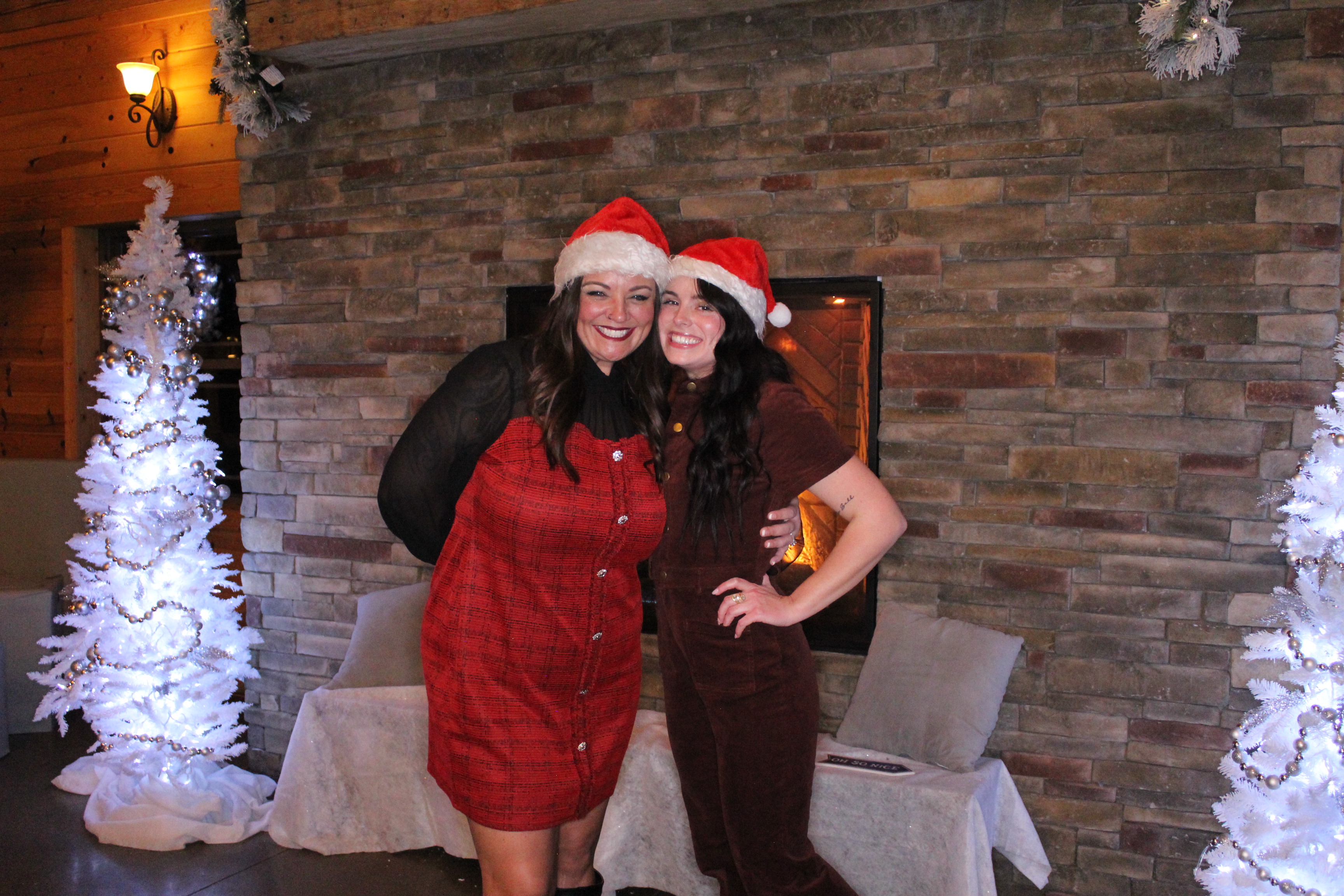 Lahlouh Holiday Party | View more photos from the event at gallery.photoboothcincy.com/u/PhotoBoothCincy/Lahlouh-Holiday-Party-0
