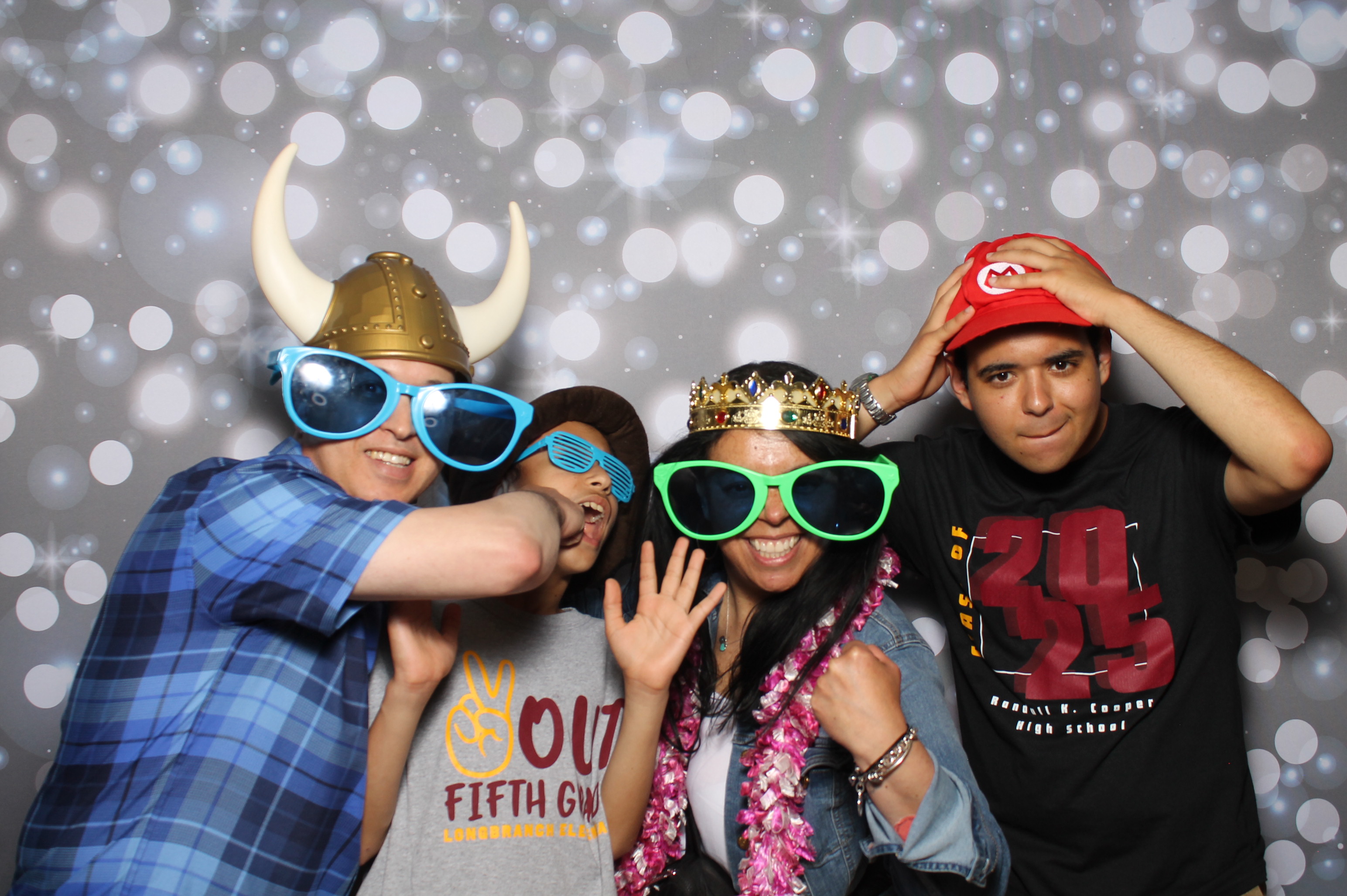 Langbranch Class of 2025 | View more photos from the event at gallery.photoboothcincy.com/u/PhotoBoothCincy/Langbranch-Class-of-2025