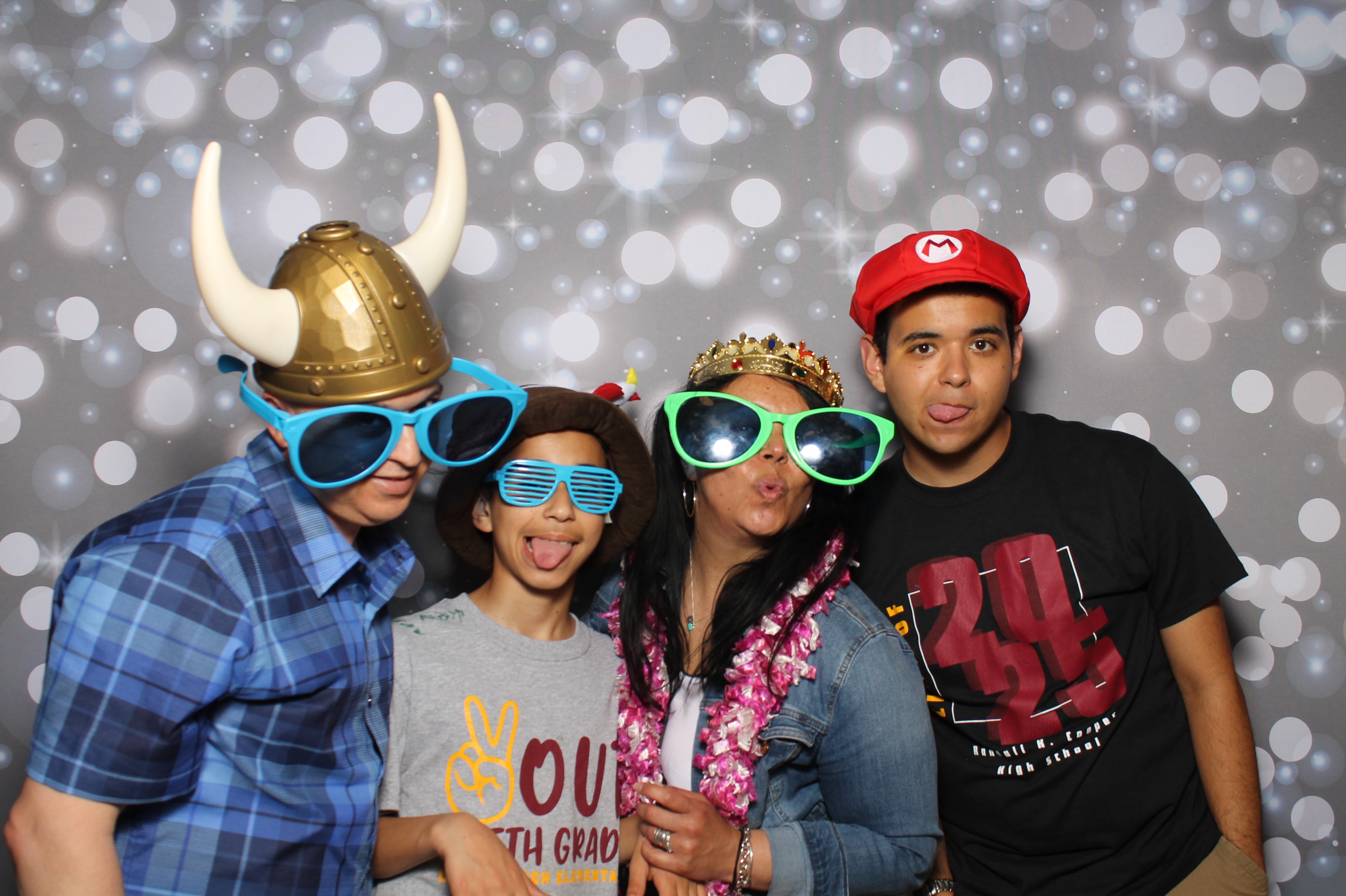 Langbranch Class of 2025 | View more photos from the event at gallery.photoboothcincy.com/u/PhotoBoothCincy/Langbranch-Class-of-2025