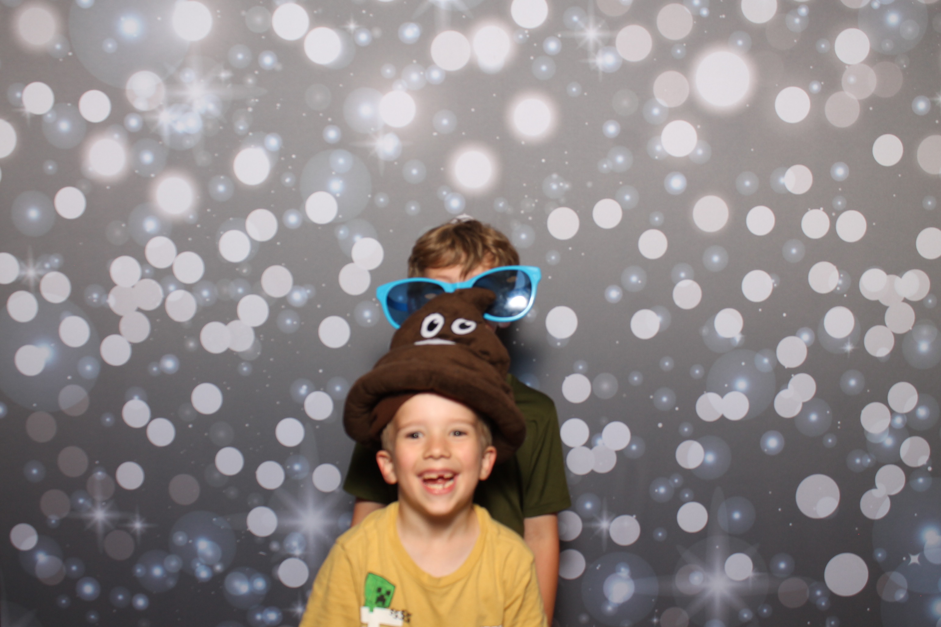 Langbranch Class of 2025 | View more photos from the event at gallery.photoboothcincy.com/u/PhotoBoothCincy/Langbranch-Class-of-2025