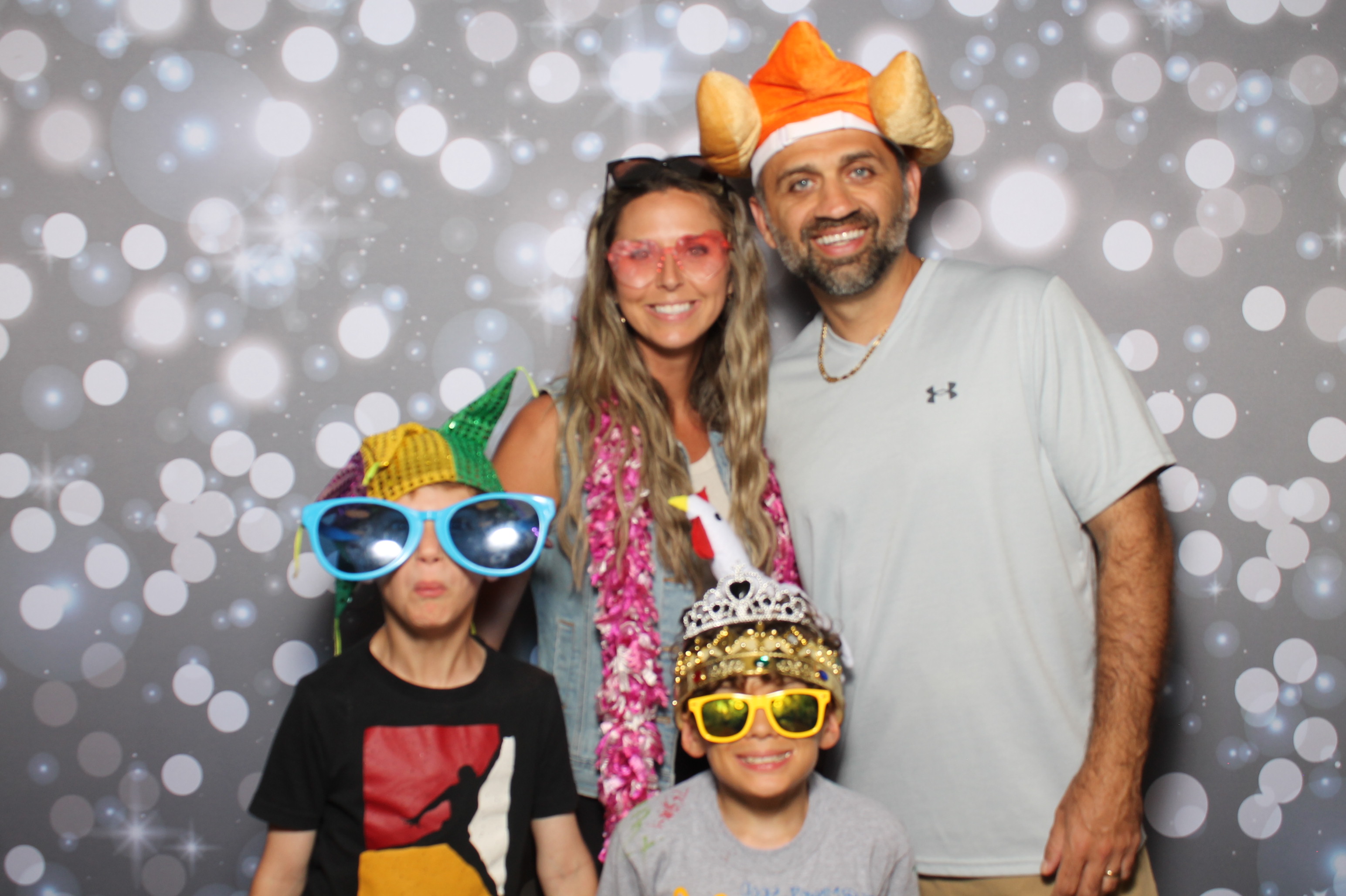 Langbranch Class of 2025 | View more photos from the event at gallery.photoboothcincy.com/u/PhotoBoothCincy/Langbranch-Class-of-2025