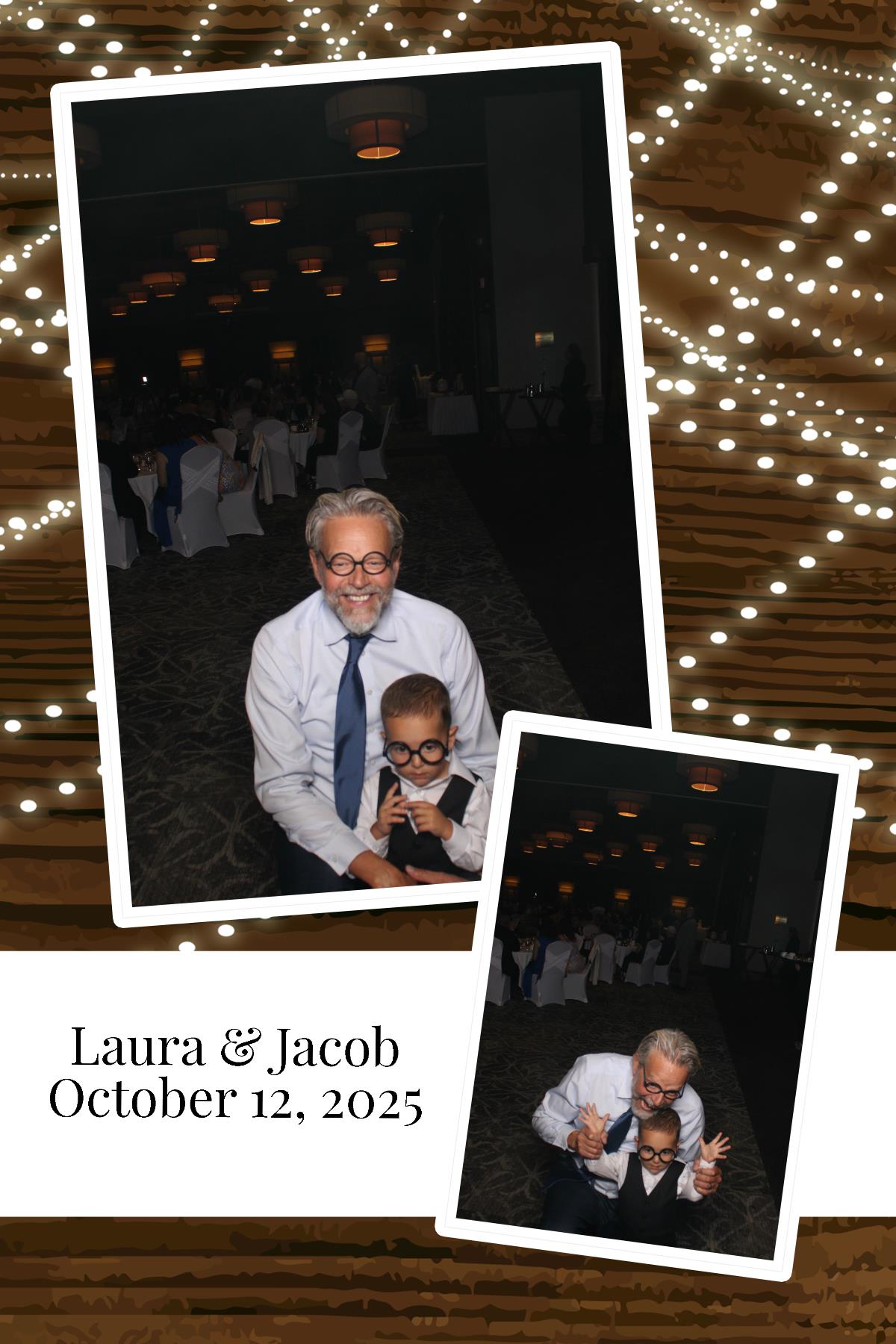 Laura & Jacob | View more photos from the event at gallery.photoboothcincy.com/u/PhotoBoothCincy/Laura-Jacob