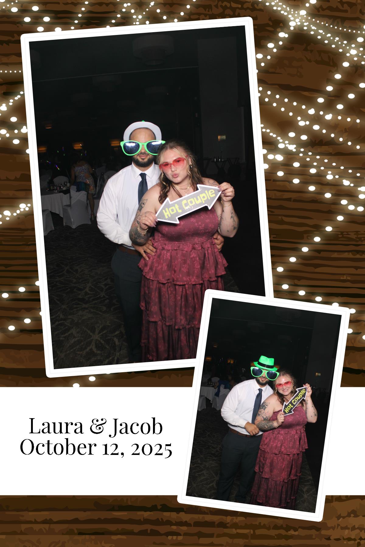 Laura & Jacob | View more photos from the event at gallery.photoboothcincy.com/u/PhotoBoothCincy/Laura-Jacob