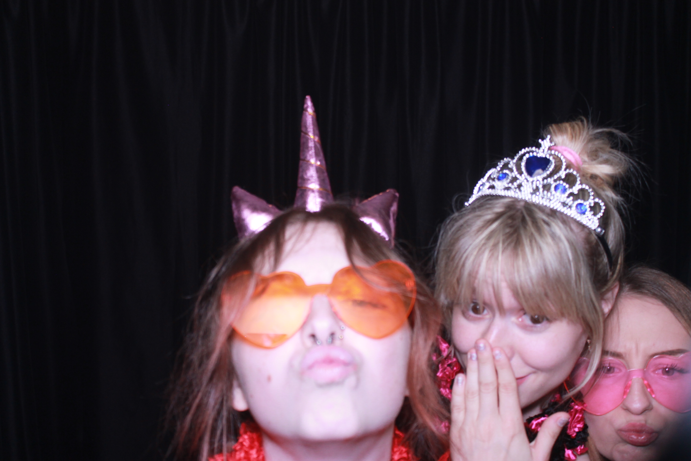Laura's Grad Party | View more photos from the event at gallery.photoboothcincy.com/u/PhotoBoothCincy/Lauras-Grad-Party
