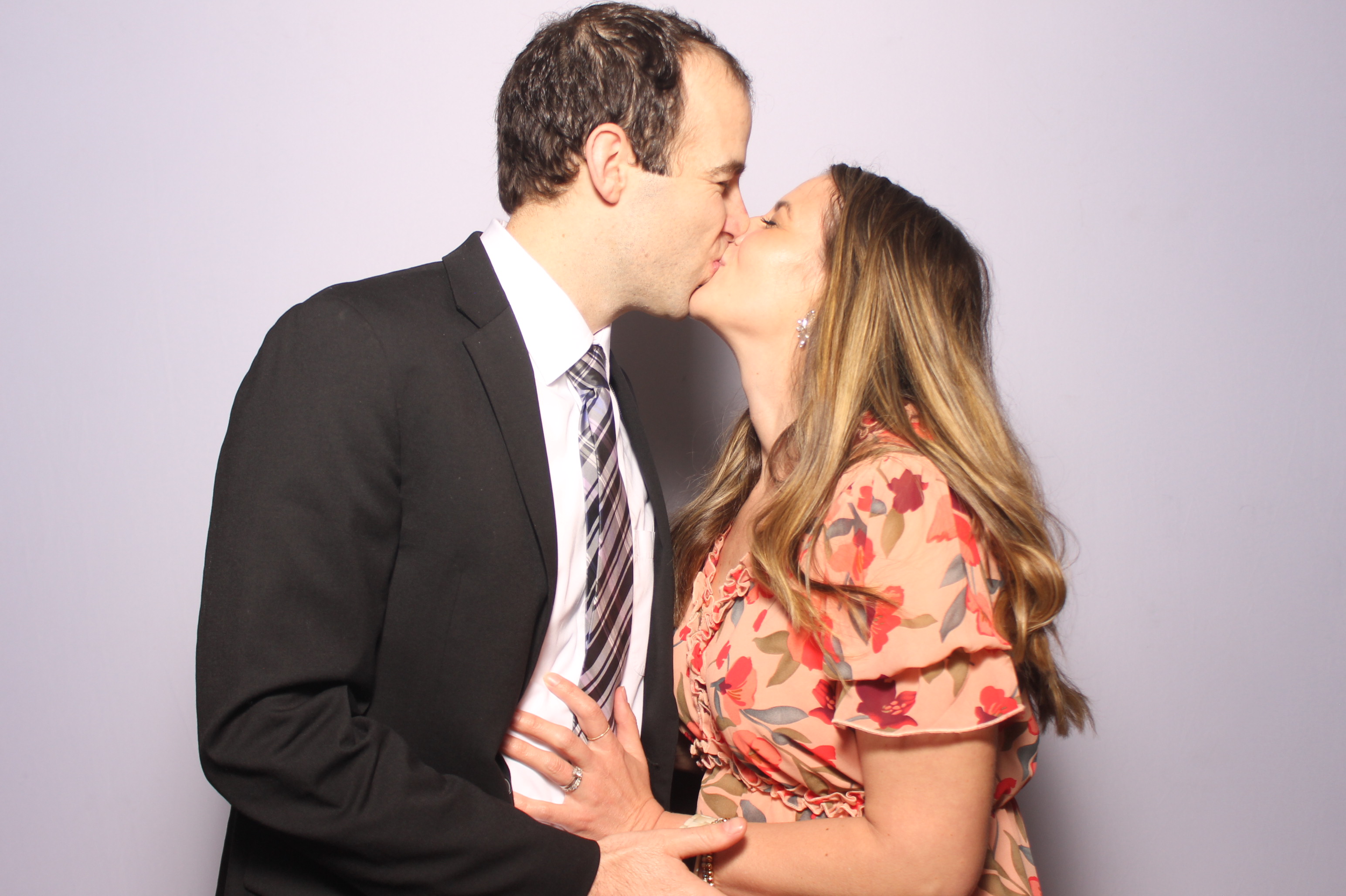 Lauren & Patrick | View more photos from the event at gallery.photoboothcincy.com/u/PhotoBoothCincy/Lauren-Patrick