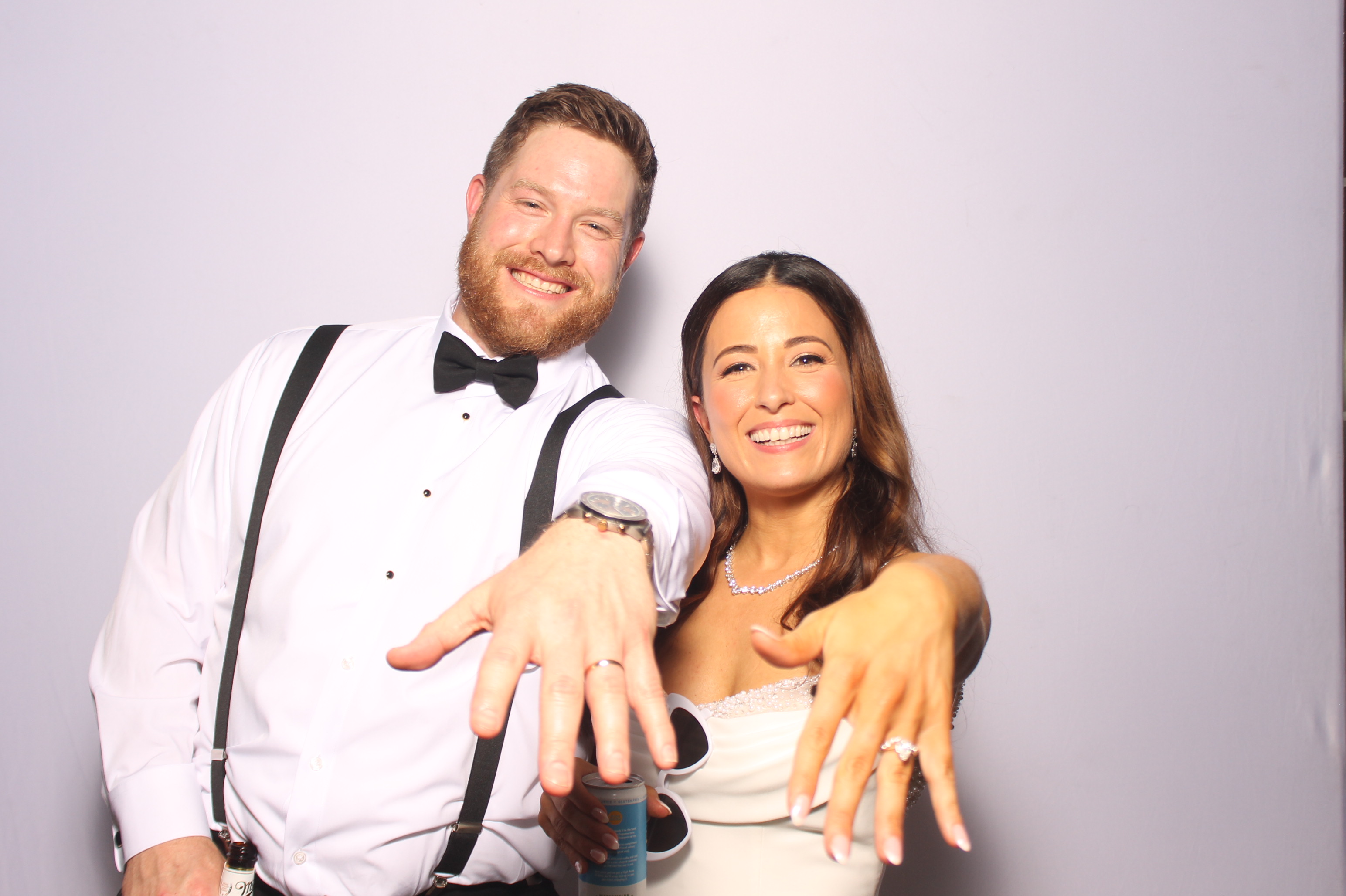 Lauren & Patrick | View more photos from the event at gallery.photoboothcincy.com/u/PhotoBoothCincy/Lauren-Patrick
