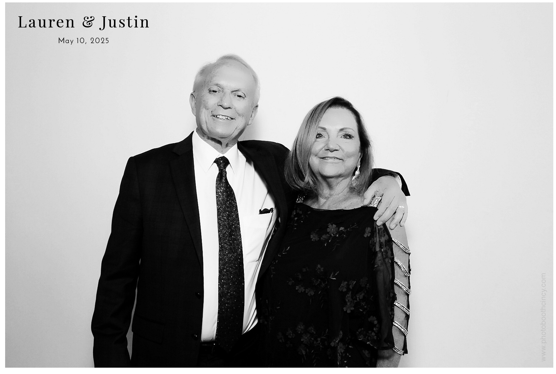 Lauren Williams Reception | View more photos from the event at gallery.photoboothcincy.com/u/PhotoBoothCincy/Lauren-Williams-Reception