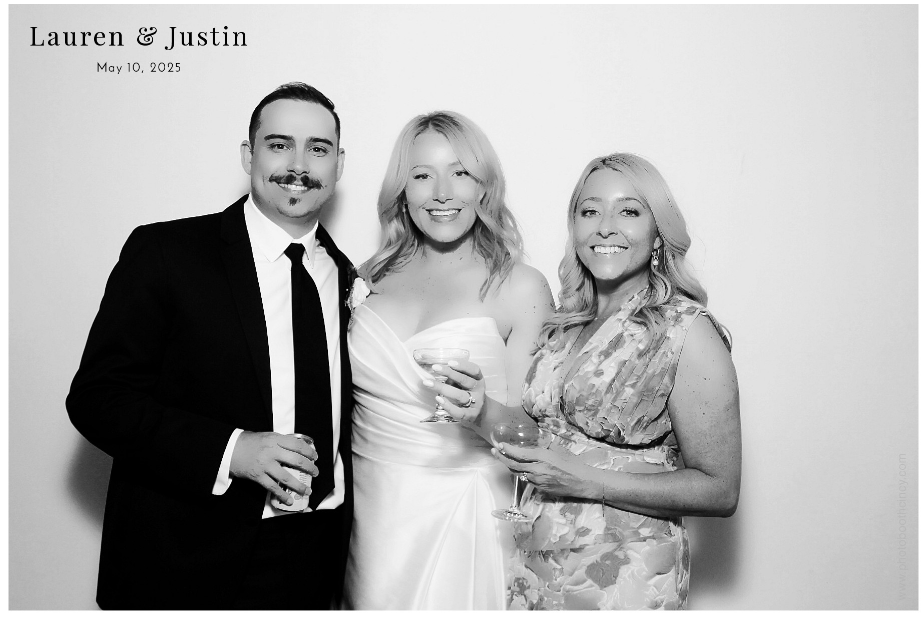 Lauren Williams Reception | View more photos from the event at gallery.photoboothcincy.com/u/PhotoBoothCincy/Lauren-Williams-Reception
