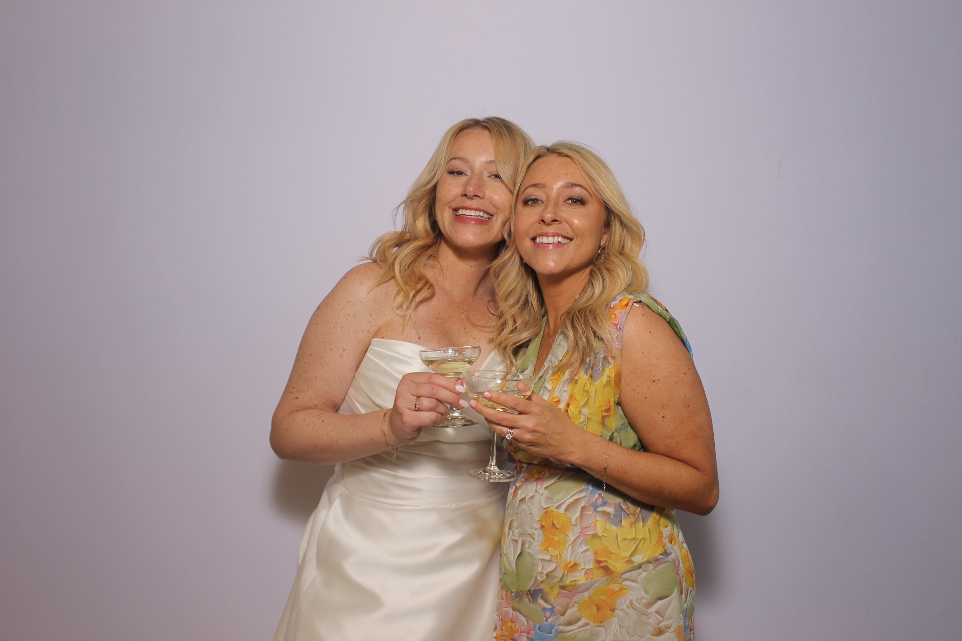 Lauren Williams Reception | View more photos from the event at gallery.photoboothcincy.com/u/PhotoBoothCincy/Lauren-Williams-Reception