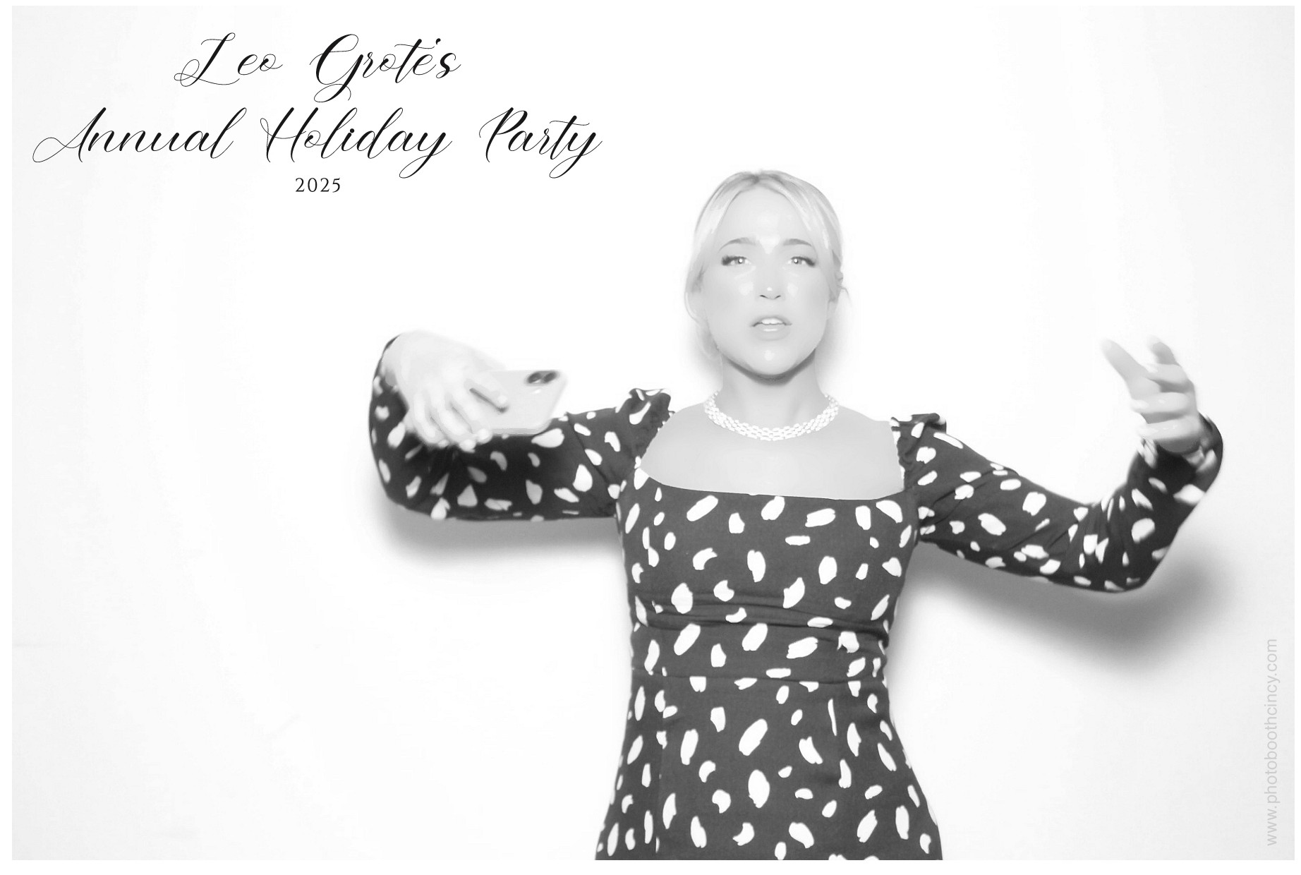 Leo Grote LPA Christmas Party | View more photos from the event at gallery.photoboothcincy.com/u/PhotoBoothCincy/Leo-Grote-LPA-Christmas-Party