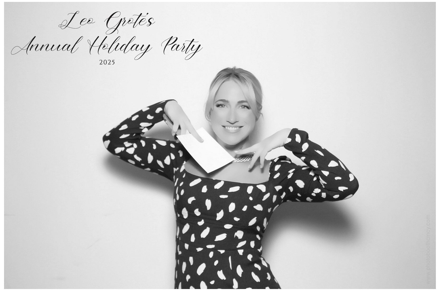 Leo Grote LPA Christmas Party | View more photos from the event at gallery.photoboothcincy.com/u/PhotoBoothCincy/Leo-Grote-LPA-Christmas-Party
