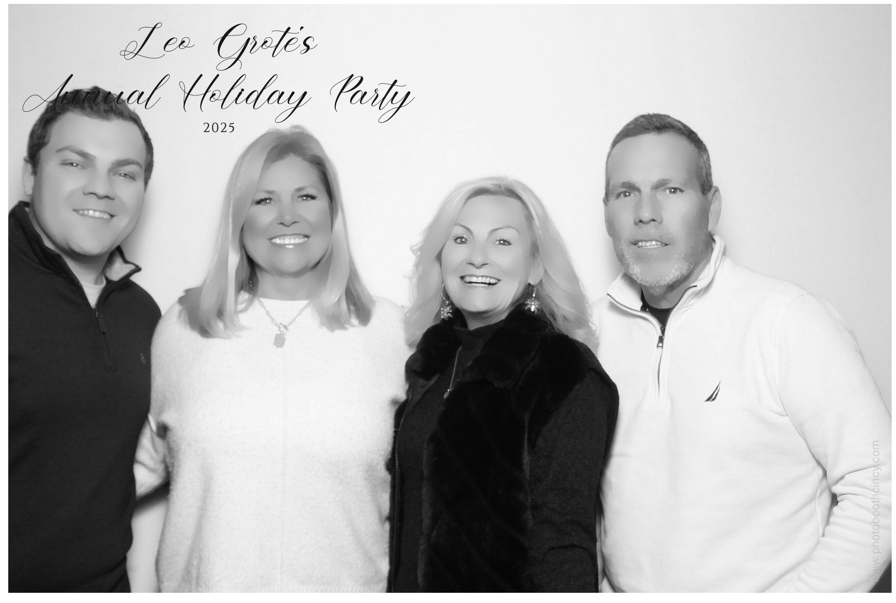 Leo Grote LPA Christmas Party | View more photos from the event at gallery.photoboothcincy.com/u/PhotoBoothCincy/Leo-Grote-LPA-Christmas-Party