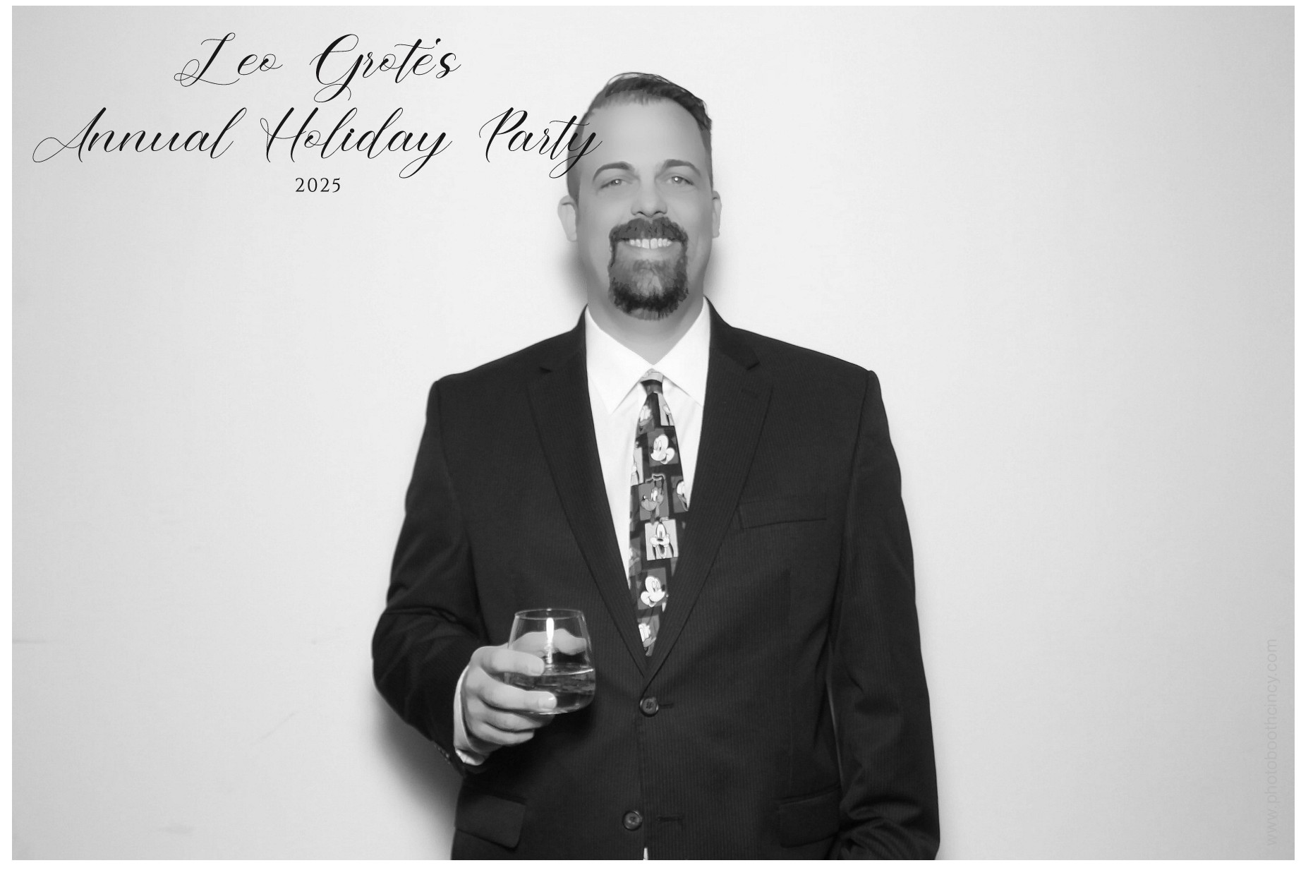 Leo Grote LPA Christmas Party | View more photos from the event at gallery.photoboothcincy.com/u/PhotoBoothCincy/Leo-Grote-LPA-Christmas-Party