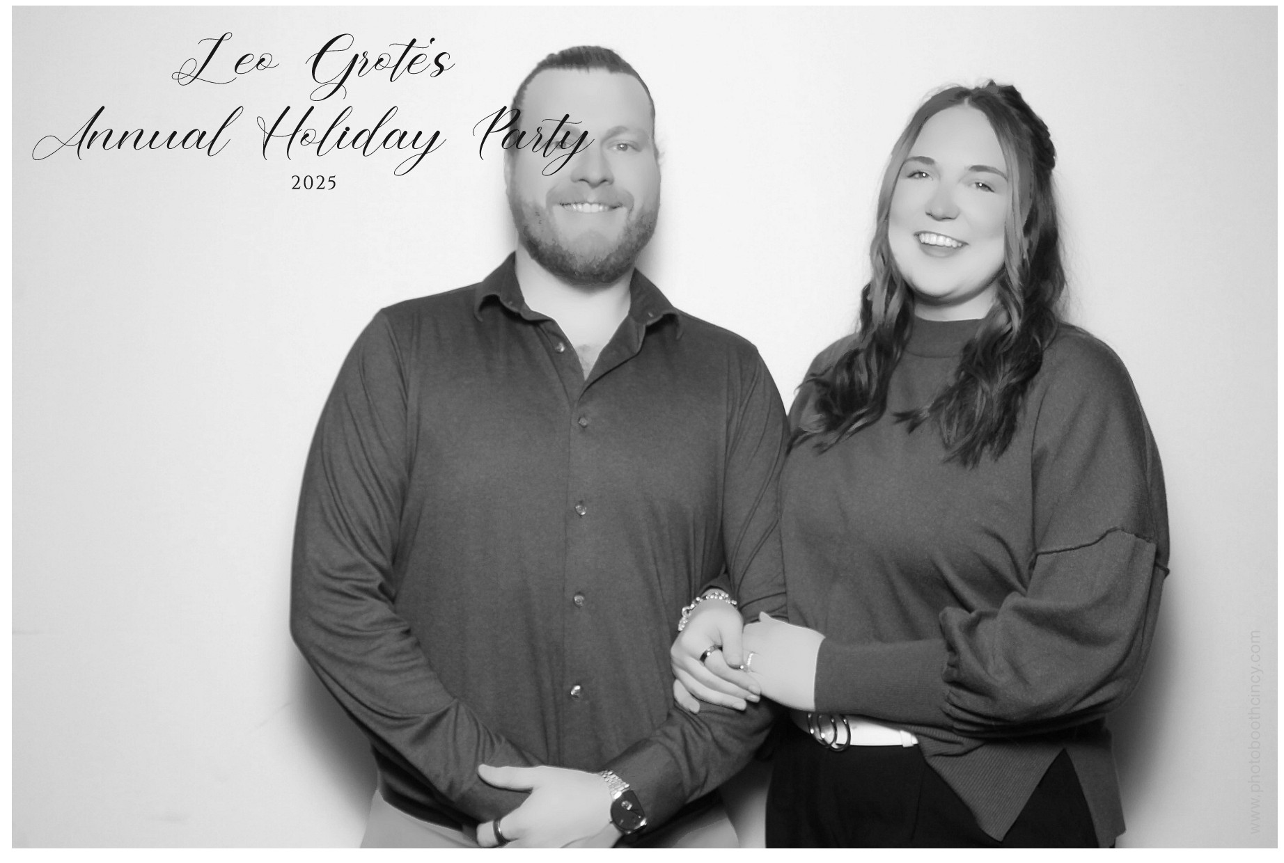 Leo Grote LPA Christmas Party | View more photos from the event at gallery.photoboothcincy.com/u/PhotoBoothCincy/Leo-Grote-LPA-Christmas-Party
