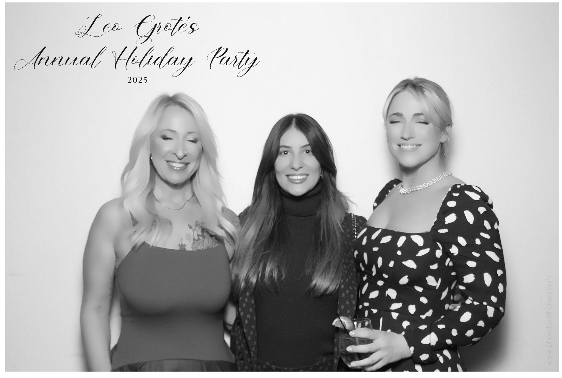 Leo Grote LPA Christmas Party | View more photos from the event at gallery.photoboothcincy.com/u/PhotoBoothCincy/Leo-Grote-LPA-Christmas-Party