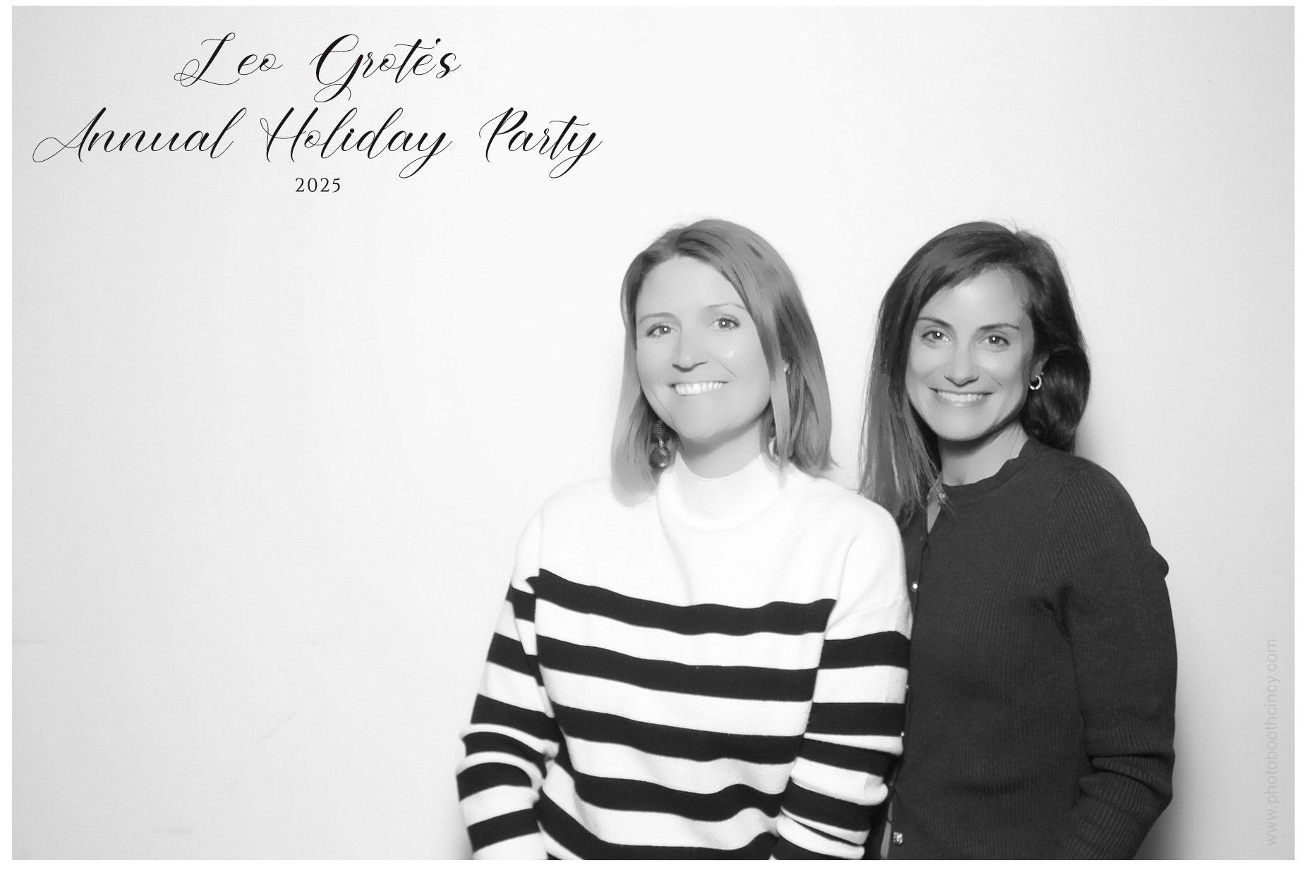 Leo Grote LPA Christmas Party | View more photos from the event at gallery.photoboothcincy.com/u/PhotoBoothCincy/Leo-Grote-LPA-Christmas-Party