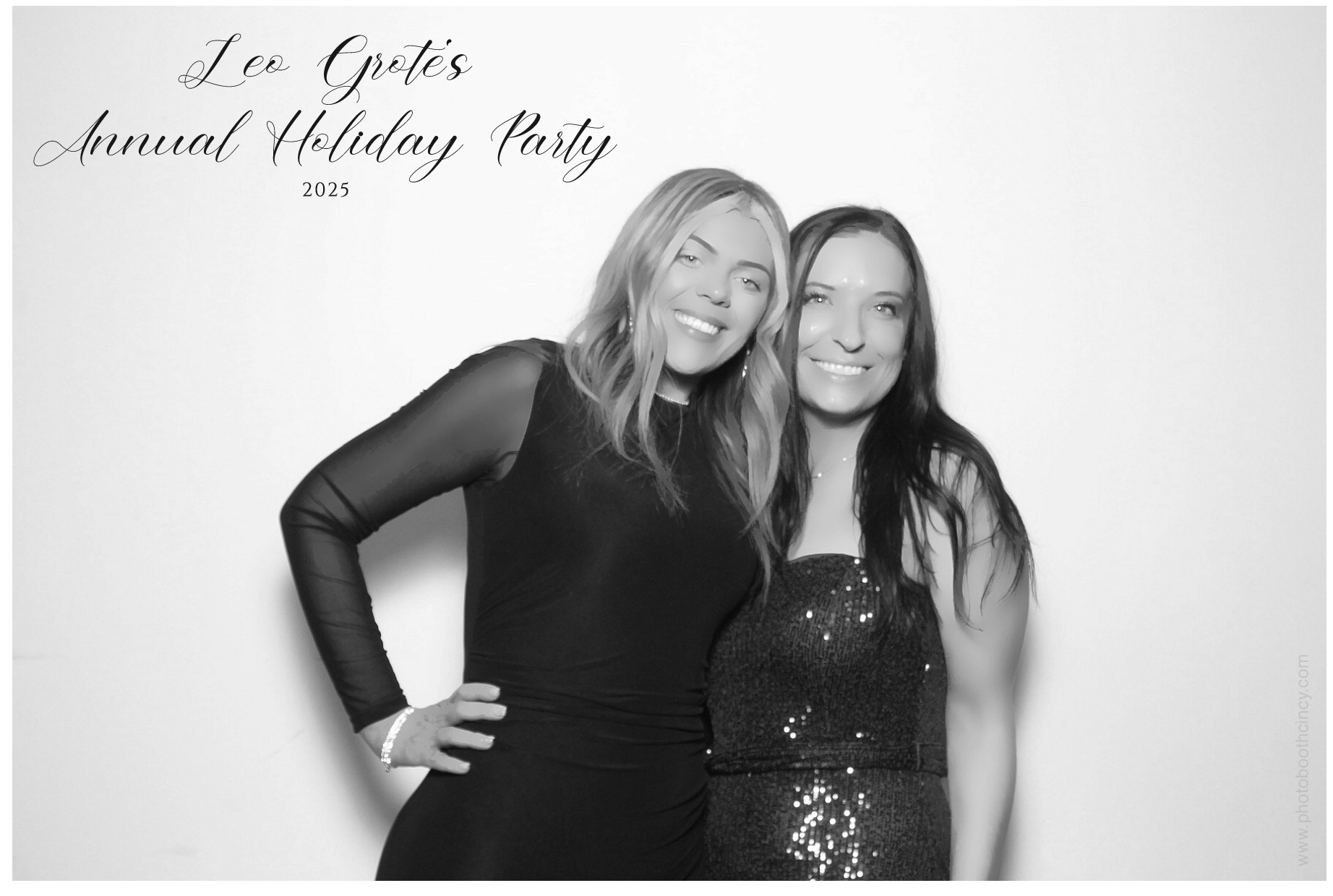 Leo Grote LPA Christmas Party | View more photos from the event at gallery.photoboothcincy.com/u/PhotoBoothCincy/Leo-Grote-LPA-Christmas-Party
