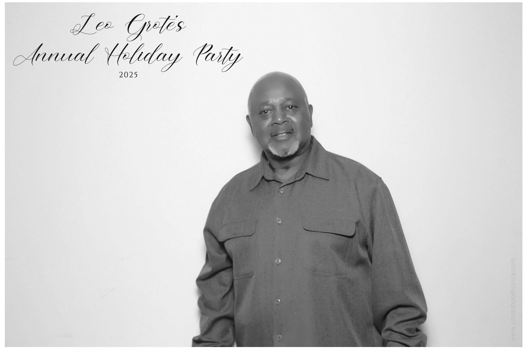 Leo Grote LPA Christmas Party | View more photos from the event at gallery.photoboothcincy.com/u/PhotoBoothCincy/Leo-Grote-LPA-Christmas-Party