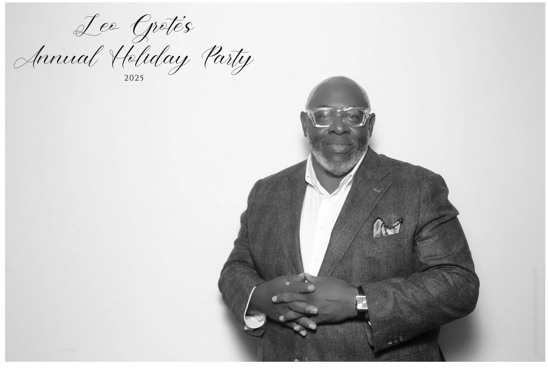 Leo Grote LPA Christmas Party | View more photos from the event at gallery.photoboothcincy.com/u/PhotoBoothCincy/Leo-Grote-LPA-Christmas-Party
