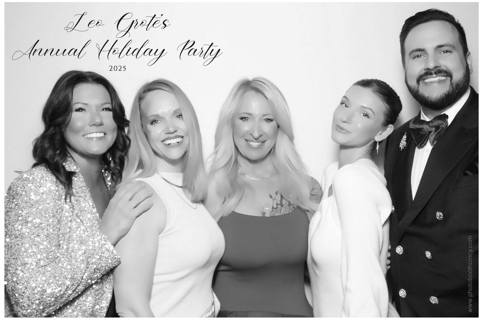 Leo Grote LPA Christmas Party | View more photos from the event at gallery.photoboothcincy.com/u/PhotoBoothCincy/Leo-Grote-LPA-Christmas-Party