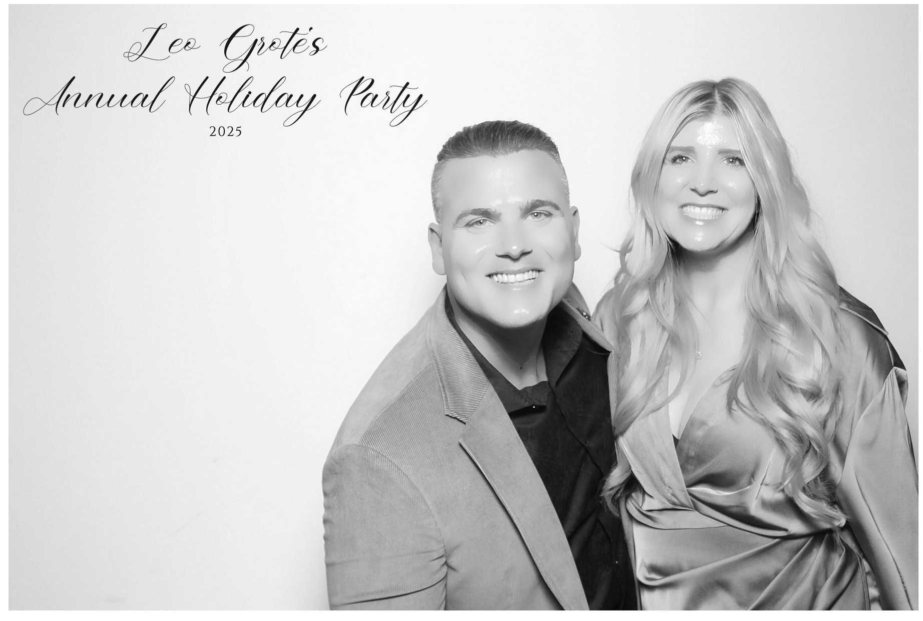 Leo Grote LPA Christmas Party | View more photos from the event at gallery.photoboothcincy.com/u/PhotoBoothCincy/Leo-Grote-LPA-Christmas-Party