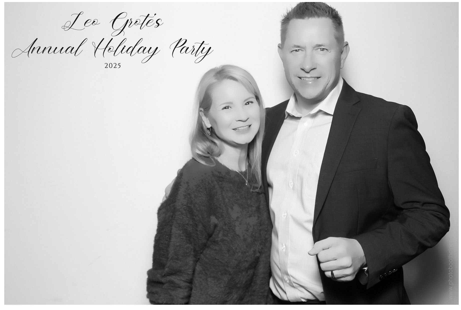 Leo Grote LPA Christmas Party | View more photos from the event at gallery.photoboothcincy.com/u/PhotoBoothCincy/Leo-Grote-LPA-Christmas-Party