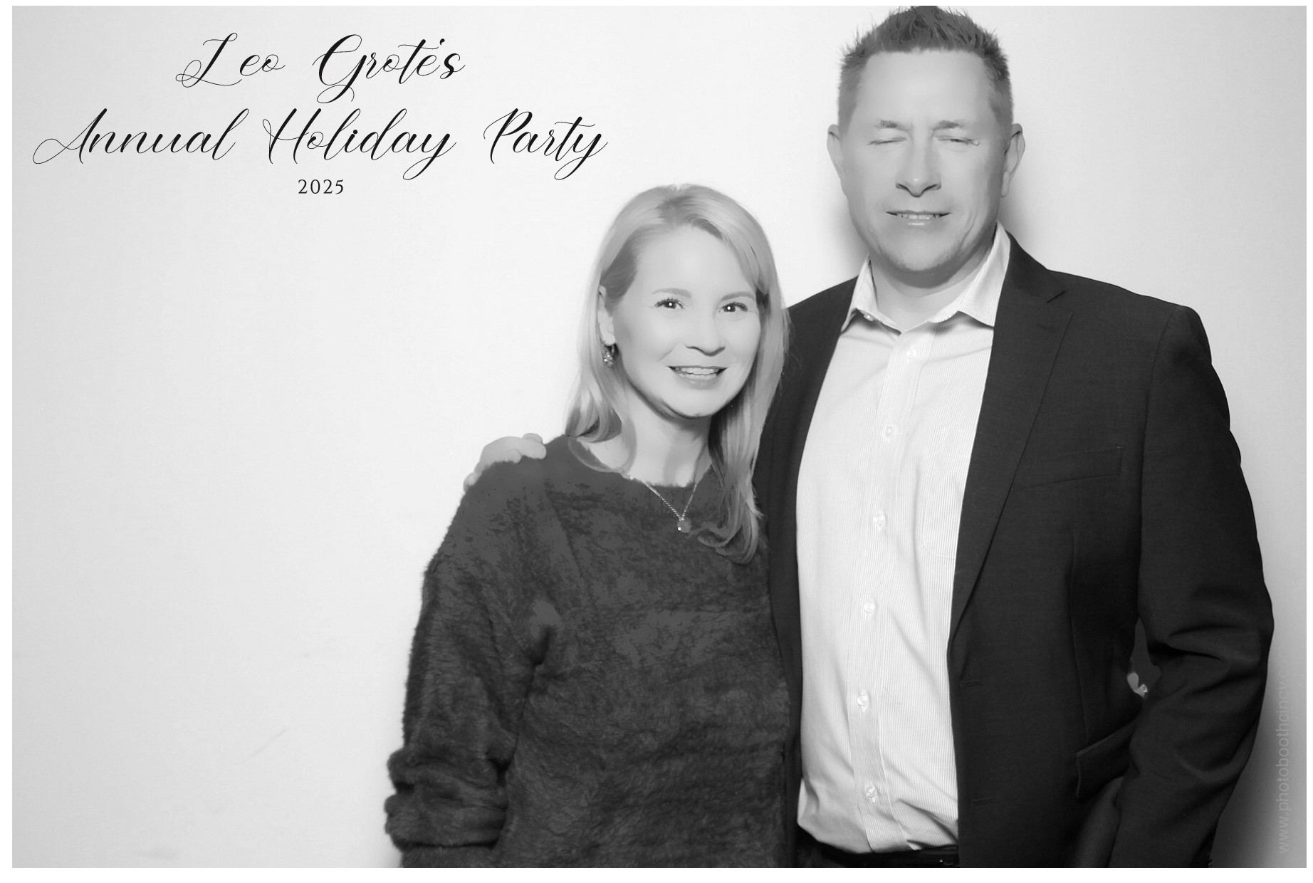Leo Grote LPA Christmas Party | View more photos from the event at gallery.photoboothcincy.com/u/PhotoBoothCincy/Leo-Grote-LPA-Christmas-Party