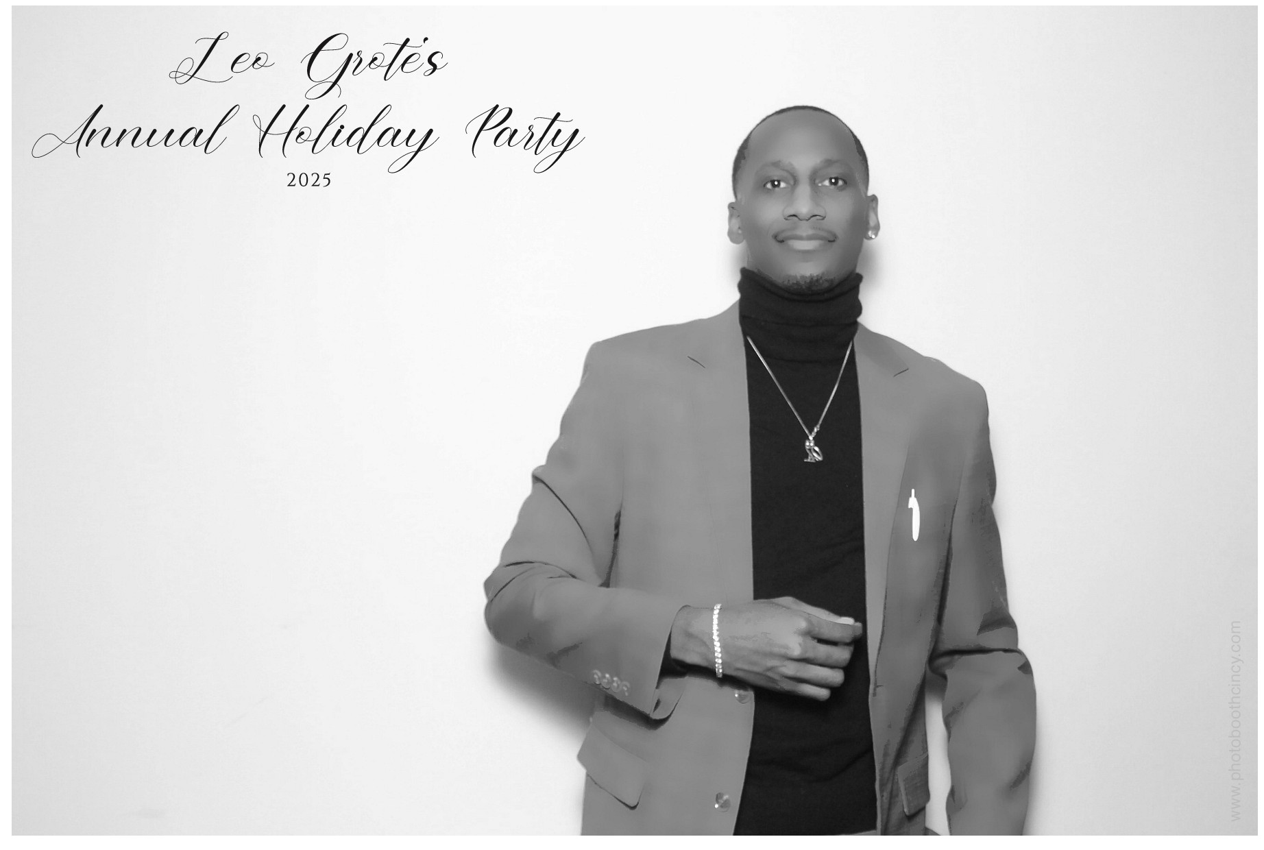 Leo Grote LPA Christmas Party | View more photos from the event at gallery.photoboothcincy.com/u/PhotoBoothCincy/Leo-Grote-LPA-Christmas-Party