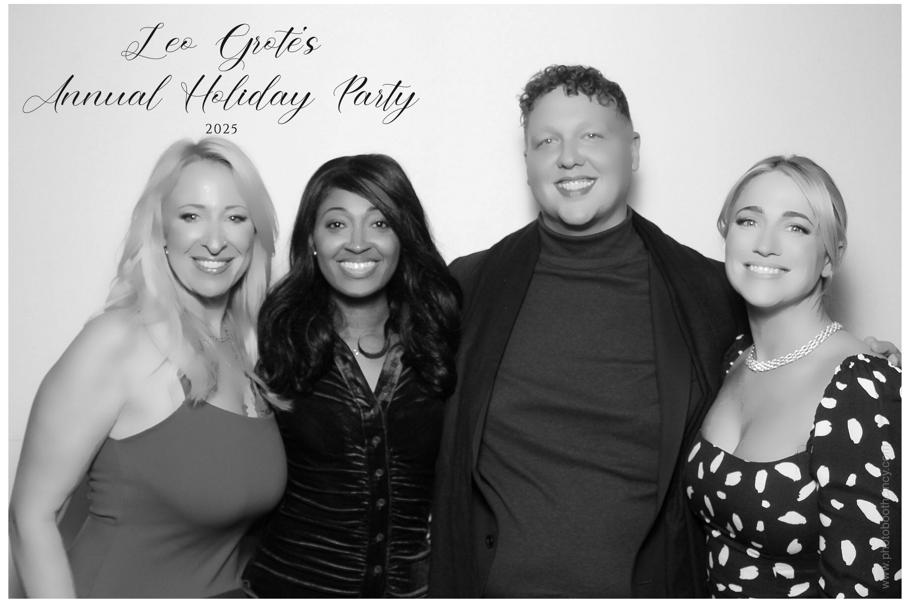 Leo Grote LPA Christmas Party | View more photos from the event at gallery.photoboothcincy.com/u/PhotoBoothCincy/Leo-Grote-LPA-Christmas-Party