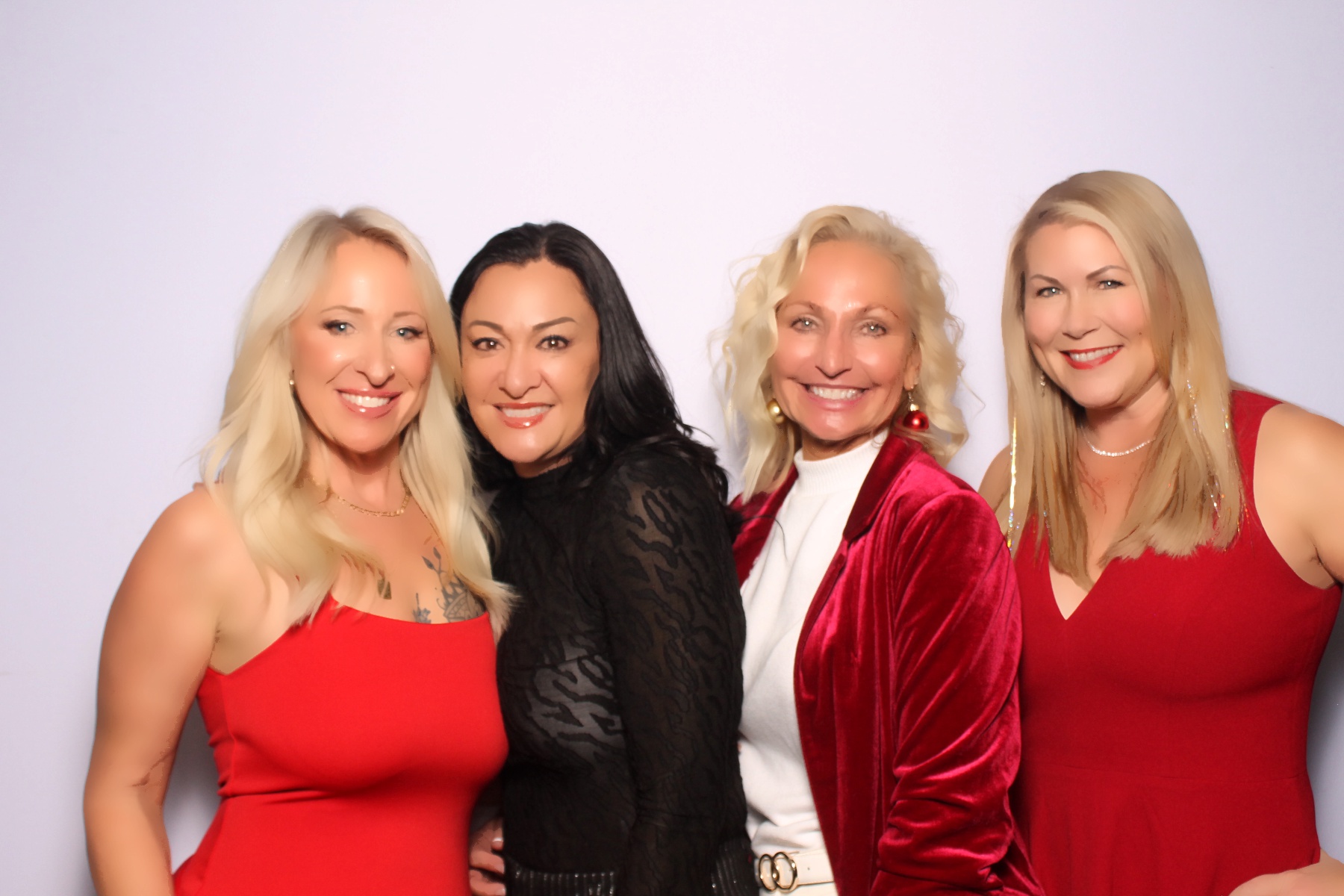 Leo Grote LPA Christmas Party | View more photos from the event at gallery.photoboothcincy.com/u/PhotoBoothCincy/Leo-Grote-LPA-Christmas-Party